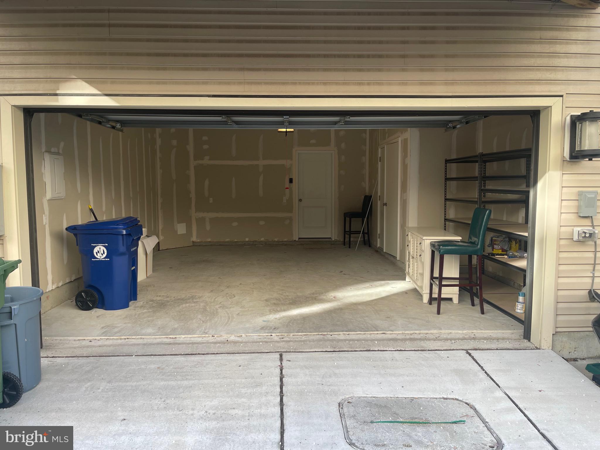 MEDFIELD - Residential Lease