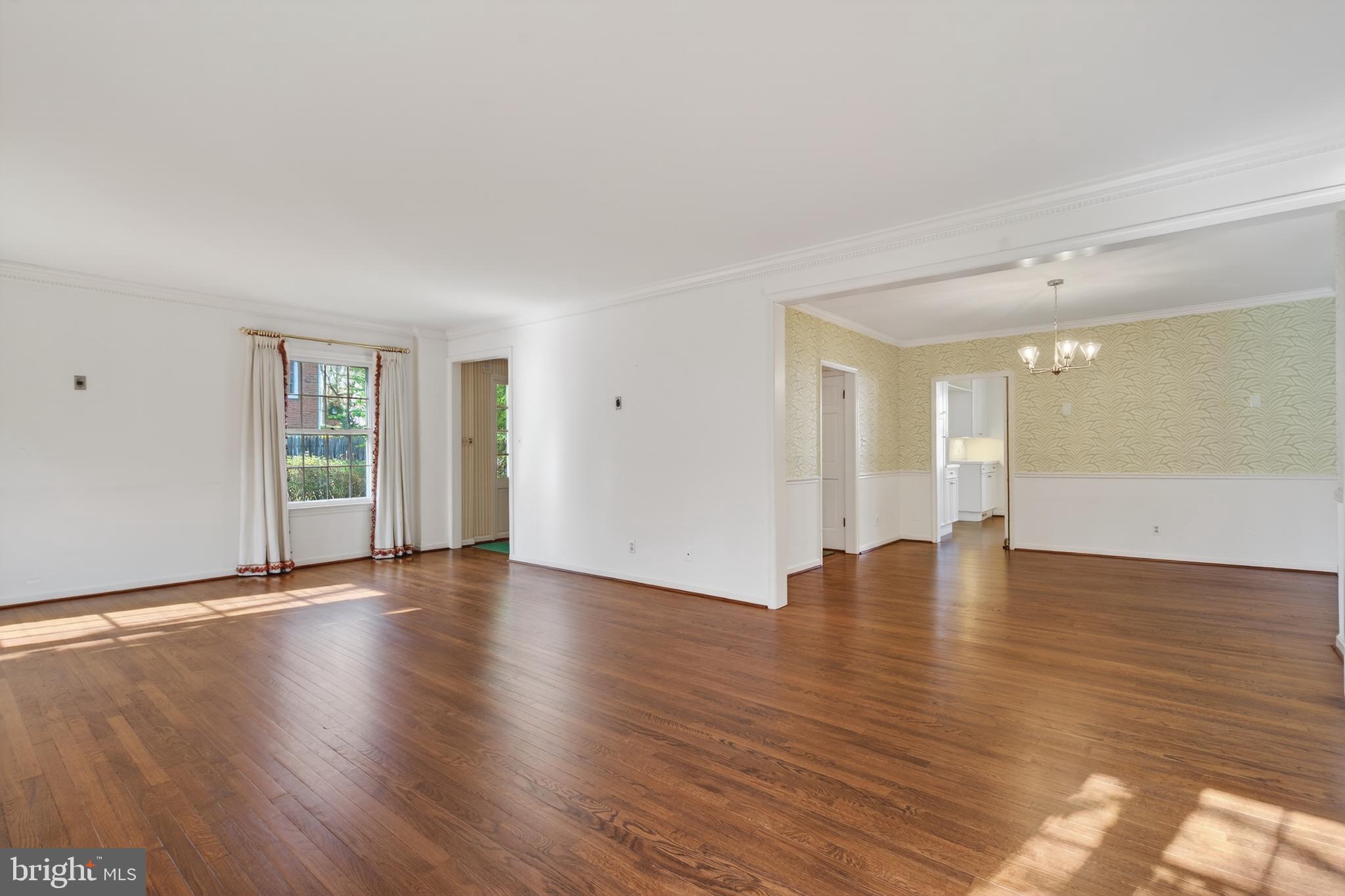 HAMLET PLACE - Residential