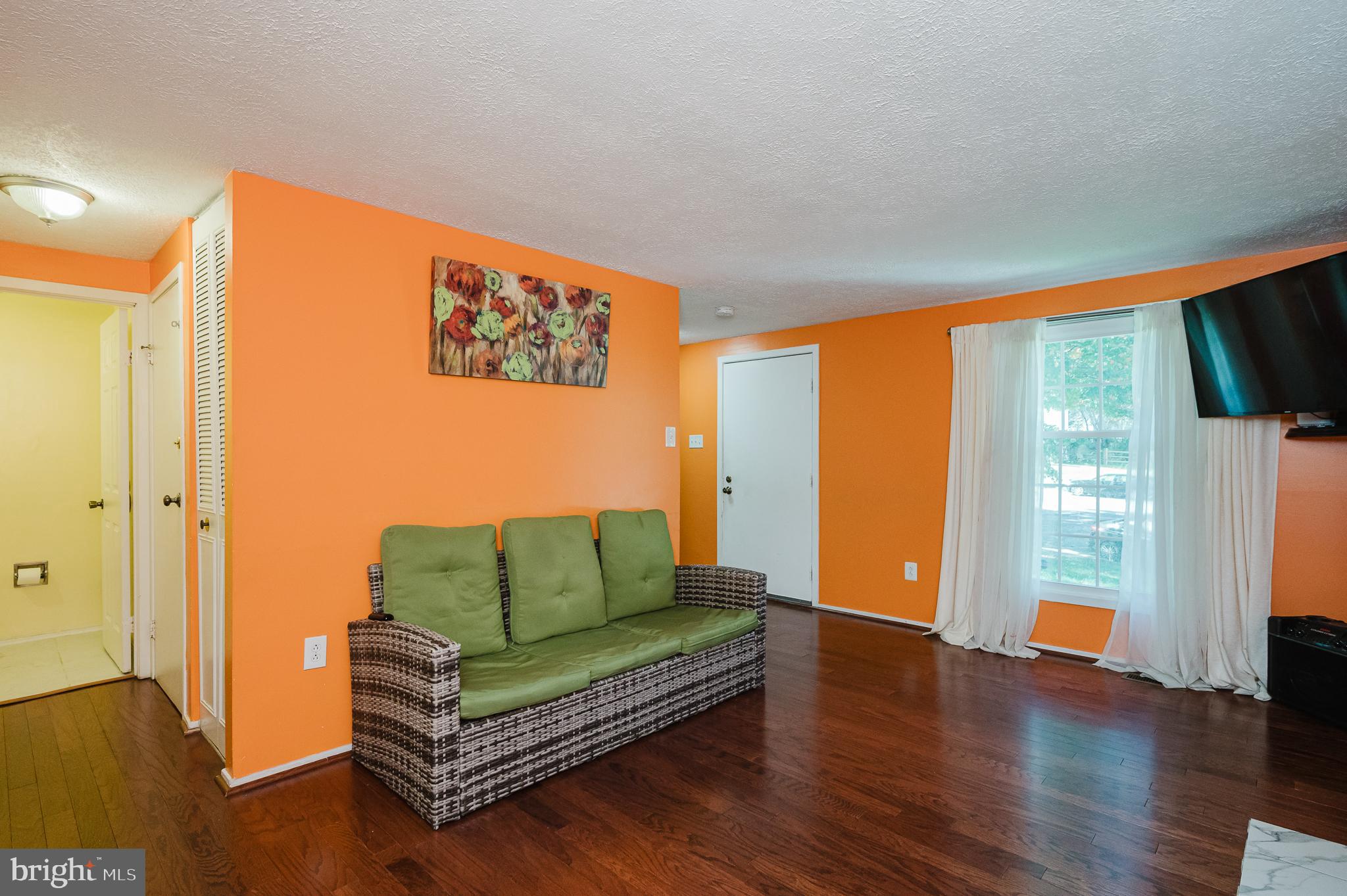 VILLAGE OF OWEN BROWN - Residential