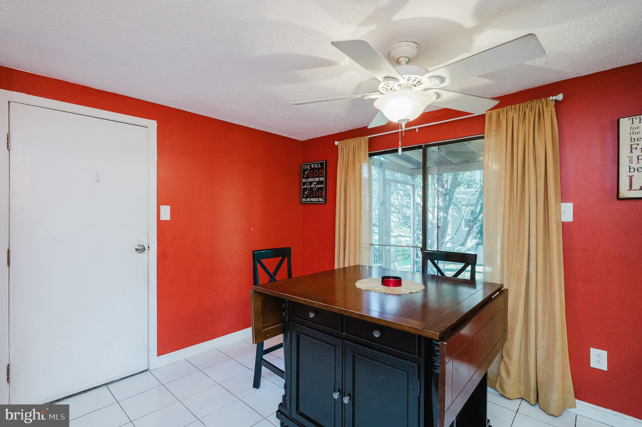 VILLAGE OF OWEN BROWN - Residential