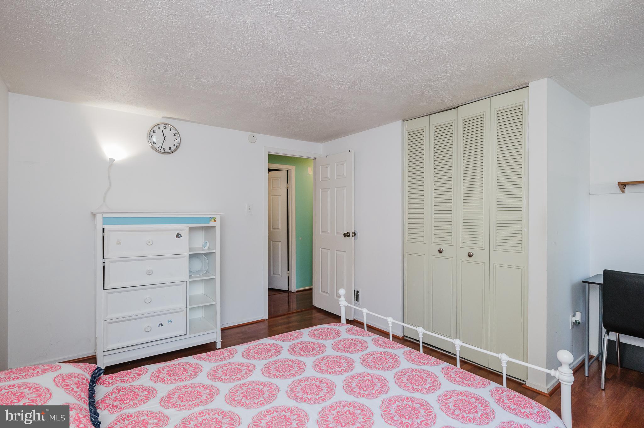 VILLAGE OF OWEN BROWN - Residential