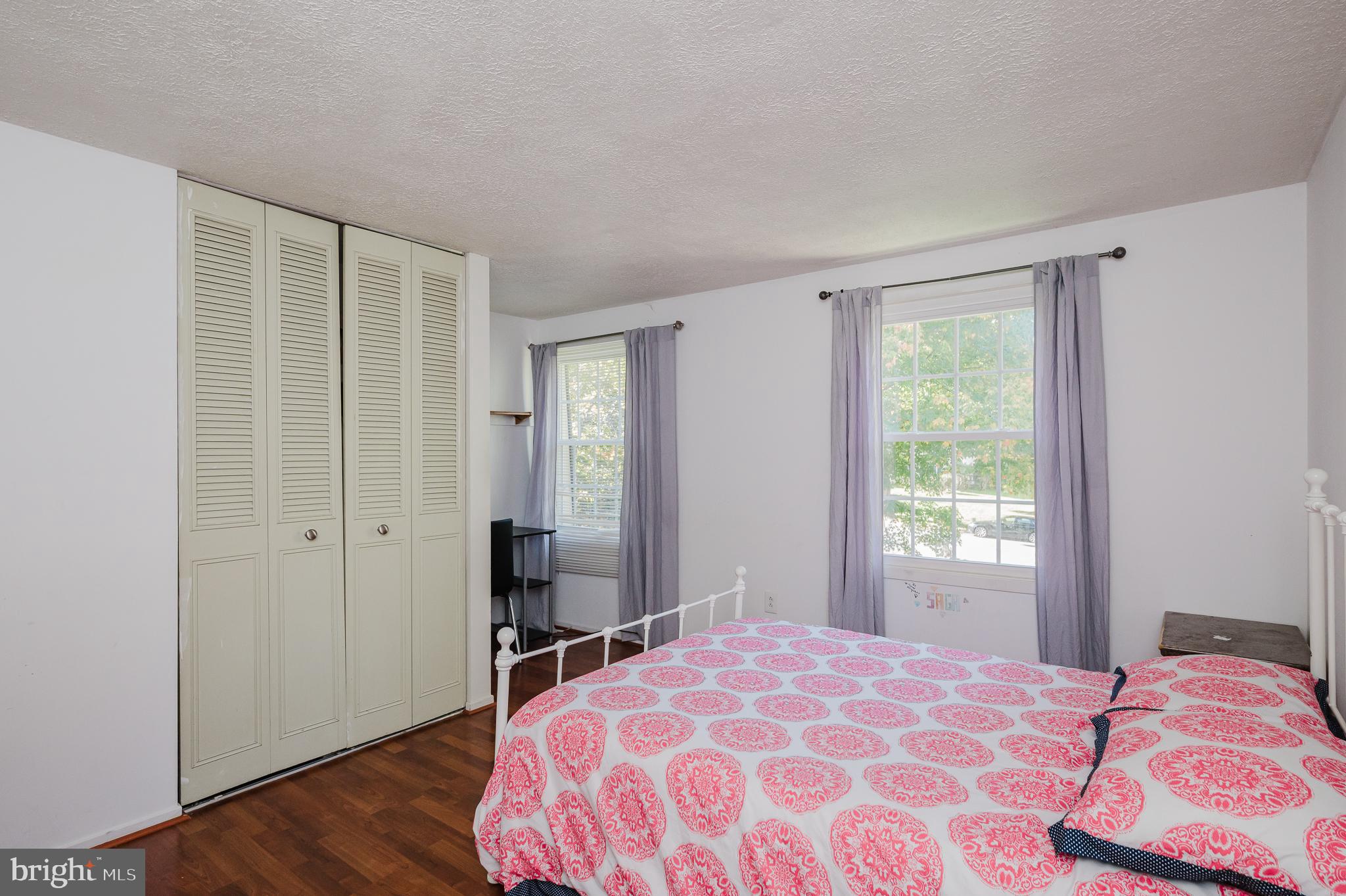 VILLAGE OF OWEN BROWN - Residential