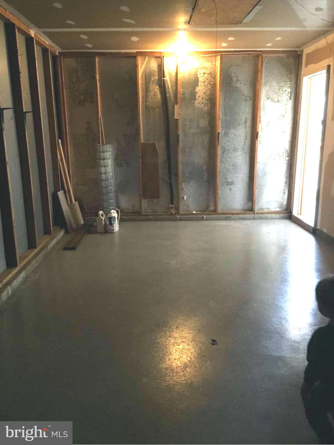 ST CHARLES SUB - HAMPSHIRE - Residential