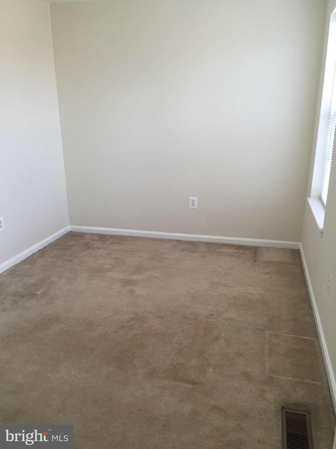 ST CHARLES SUB - HAMPSHIRE - Residential