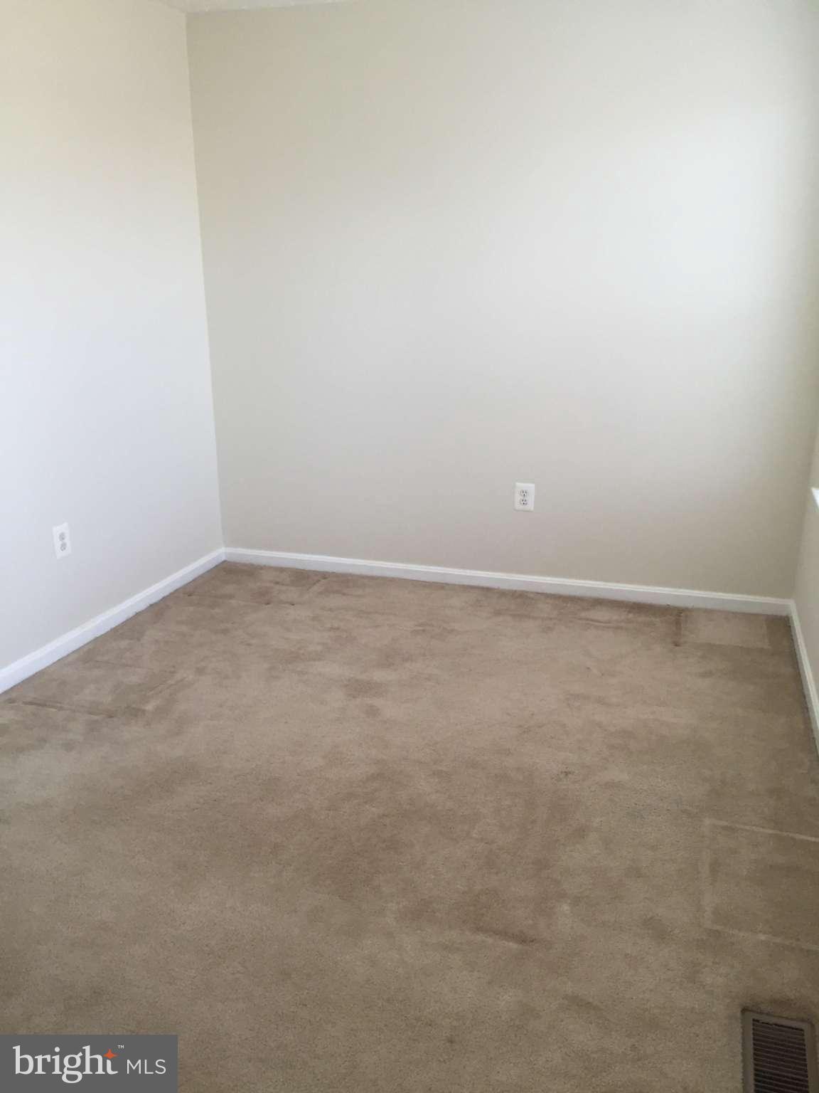 ST CHARLES SUB - HAMPSHIRE - Residential