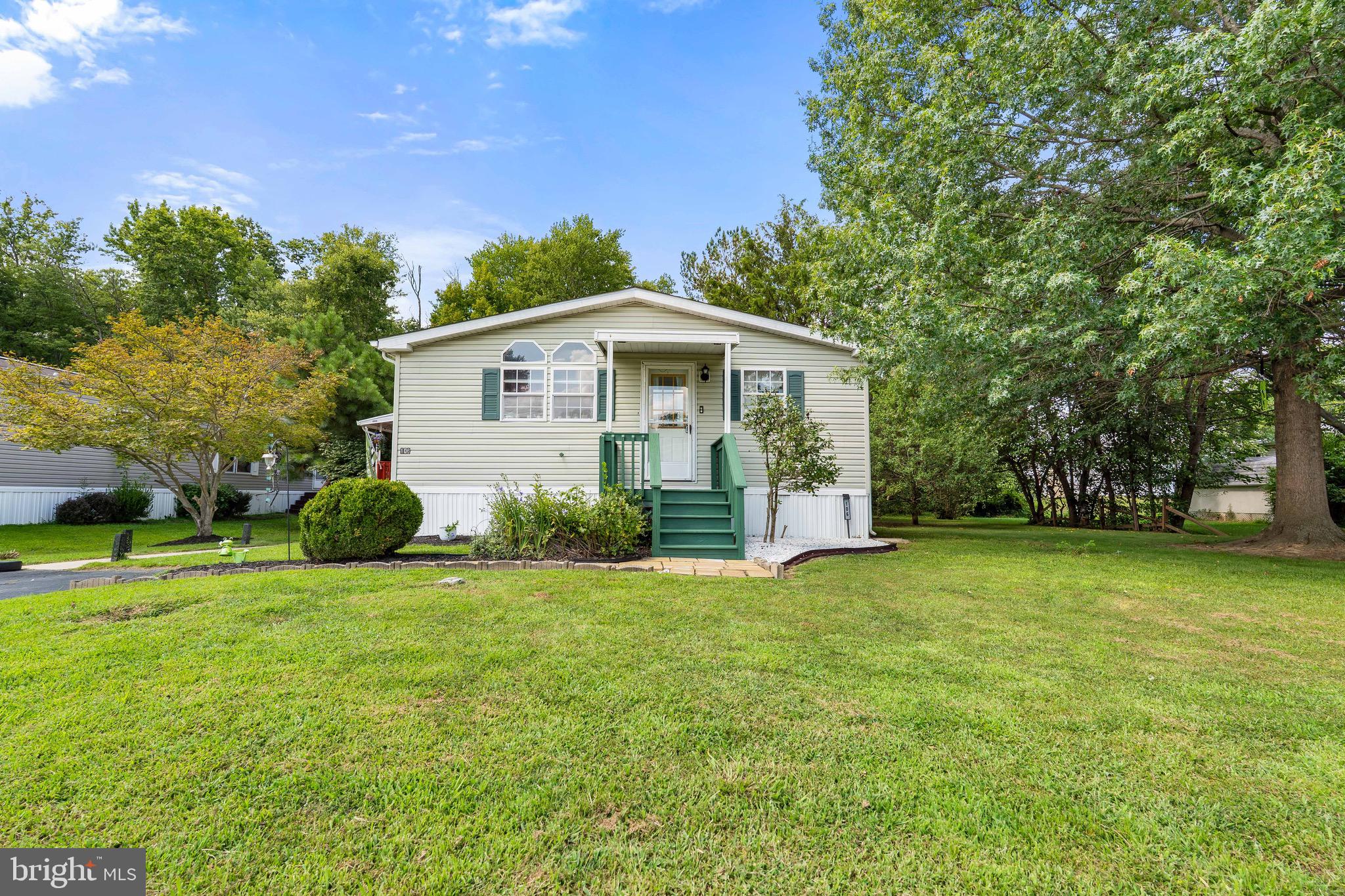 106 W TULIP LANE 322