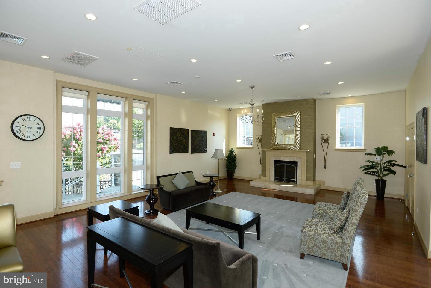 4151 S FOUR MILE RUN DRIVE 103