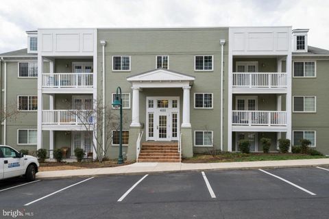 4151 S FOUR MILE RUN DRIVE 103 ARLINGTON VA 22204