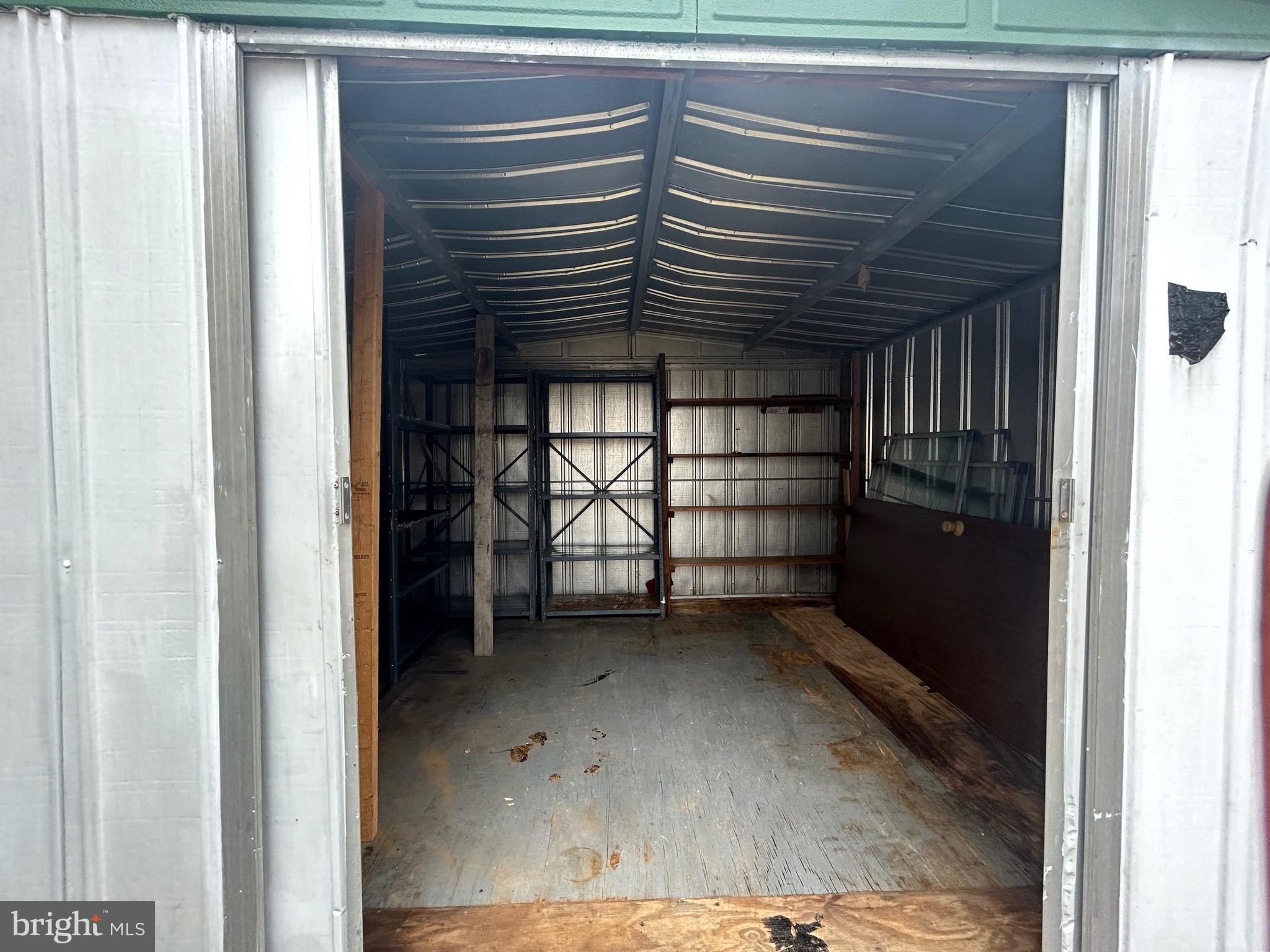 PALMDALE MOBILE HOME PARK - Residential