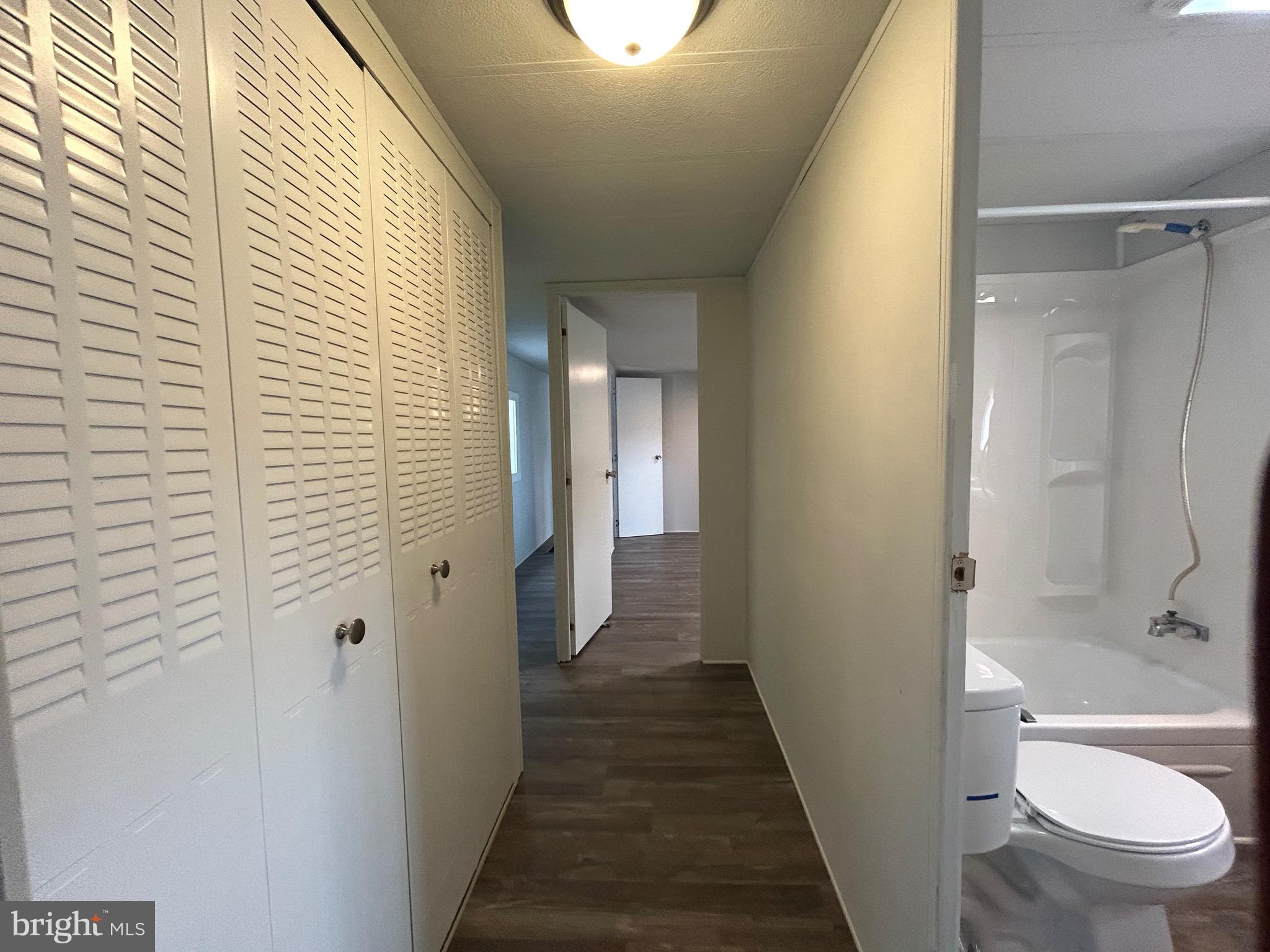 PALMDALE MOBILE HOME PARK - Residential