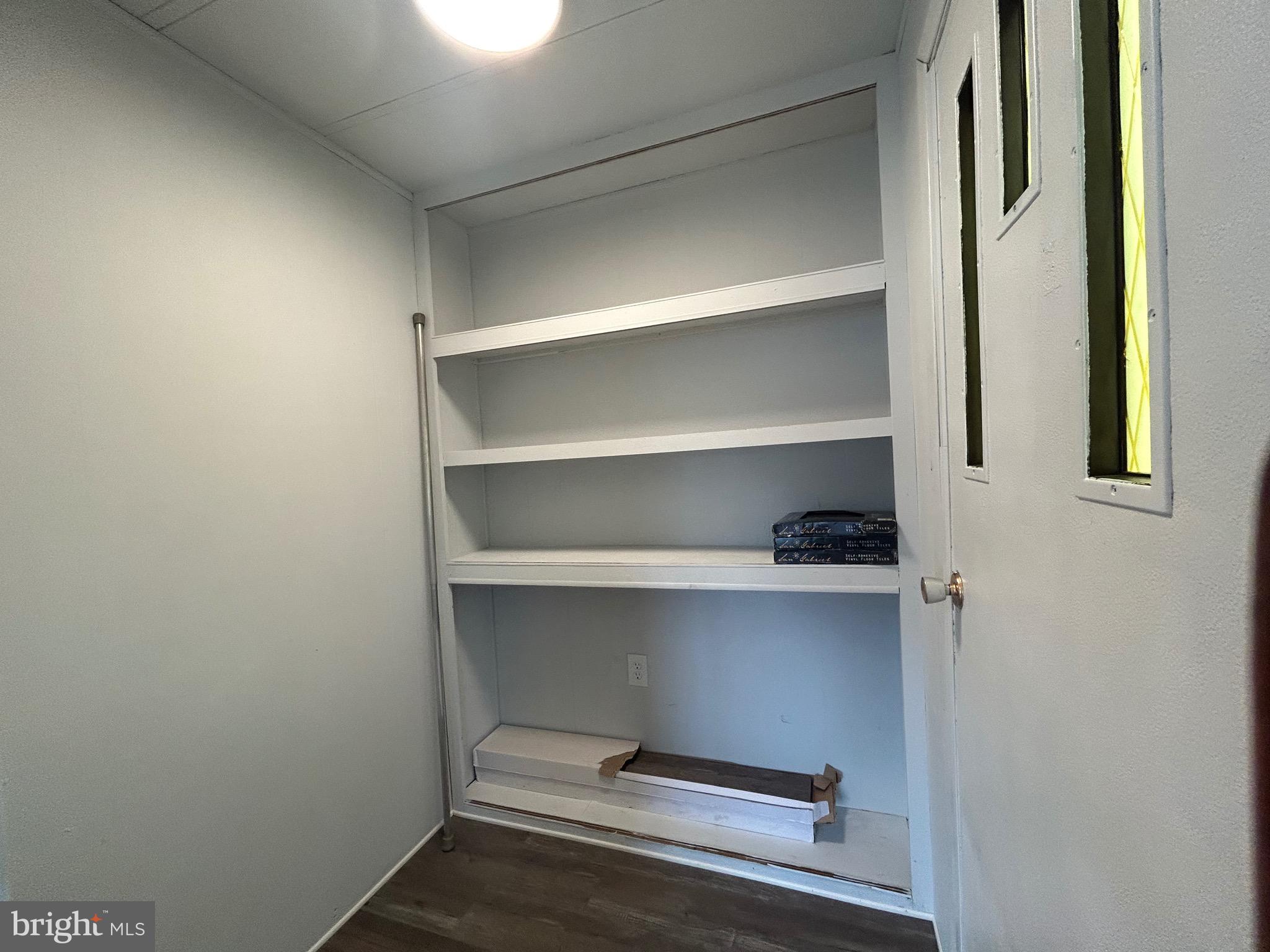 PALMDALE MOBILE HOME PARK - Residential