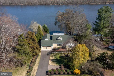 681 Prospect Avenue, Princeton, NJ MLS: NJME2056898