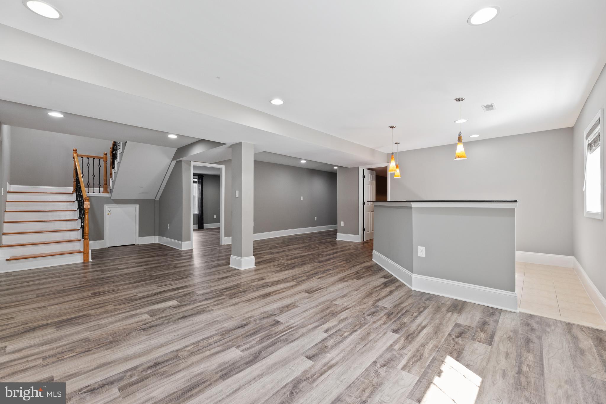 PIMMIT HILLS - Residential