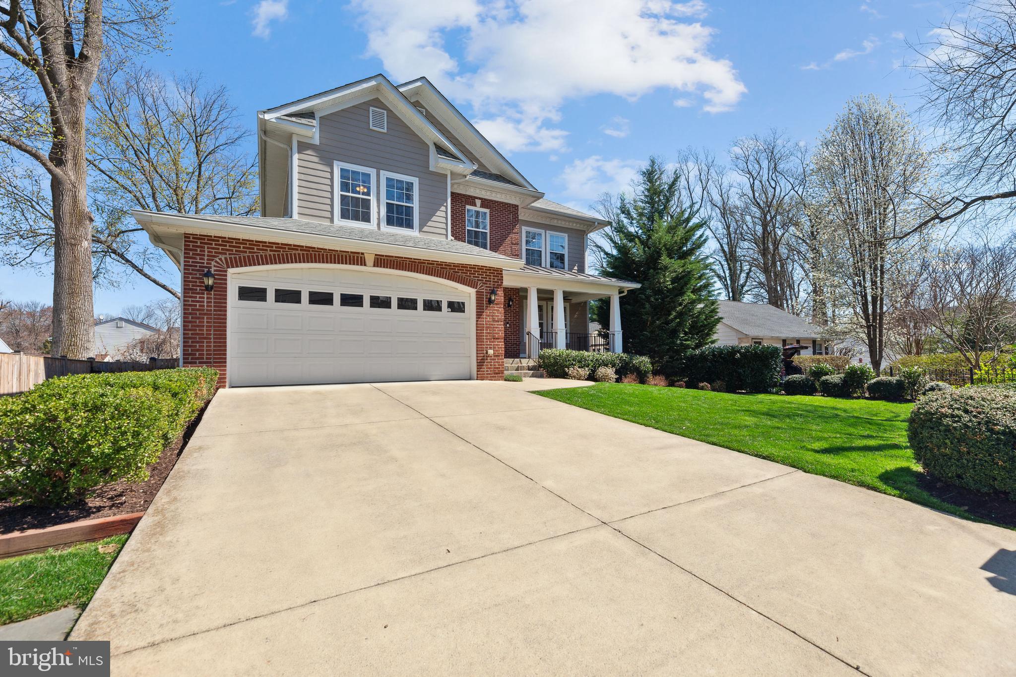 PIMMIT HILLS - Residential