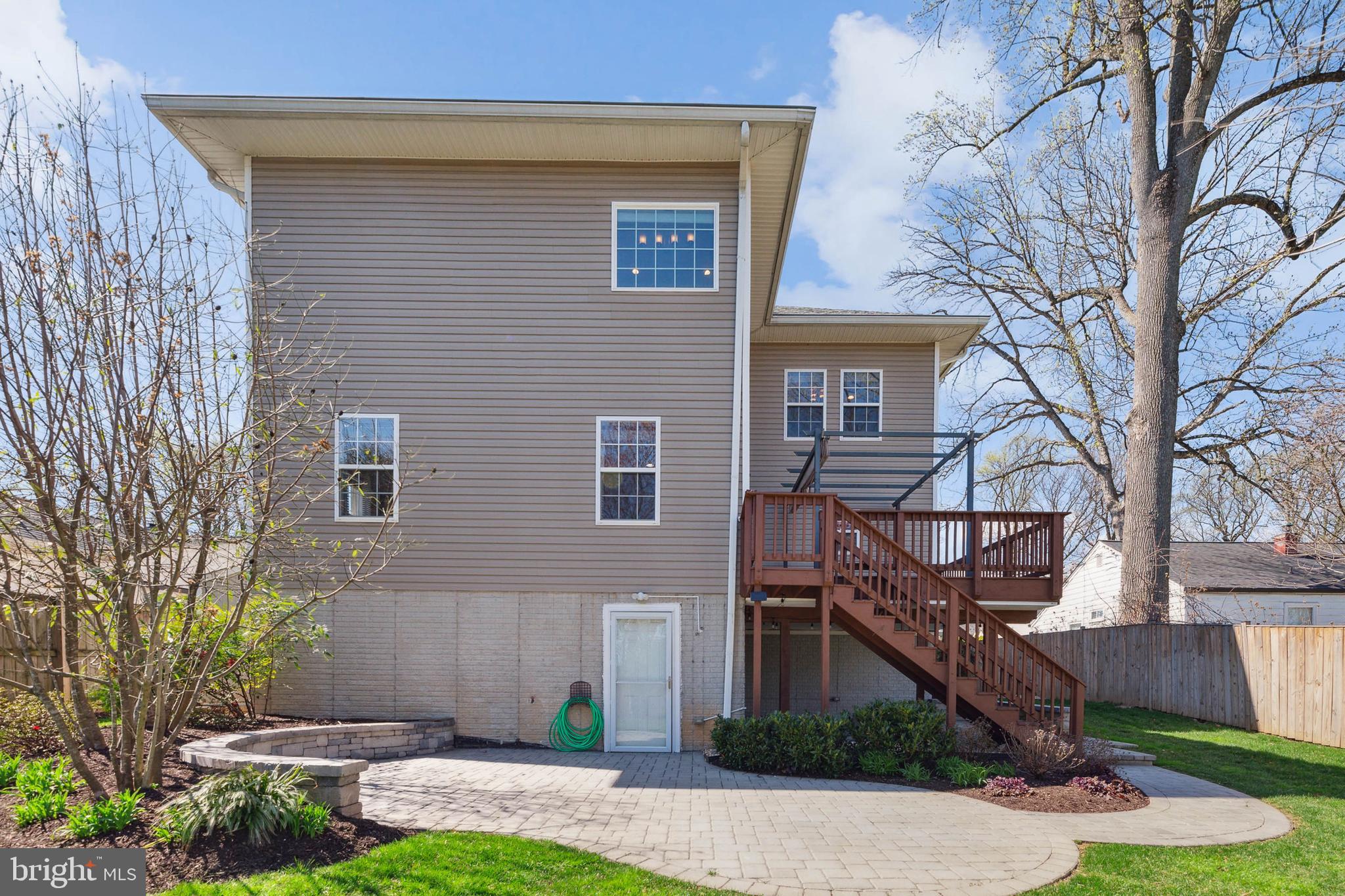 PIMMIT HILLS - Residential