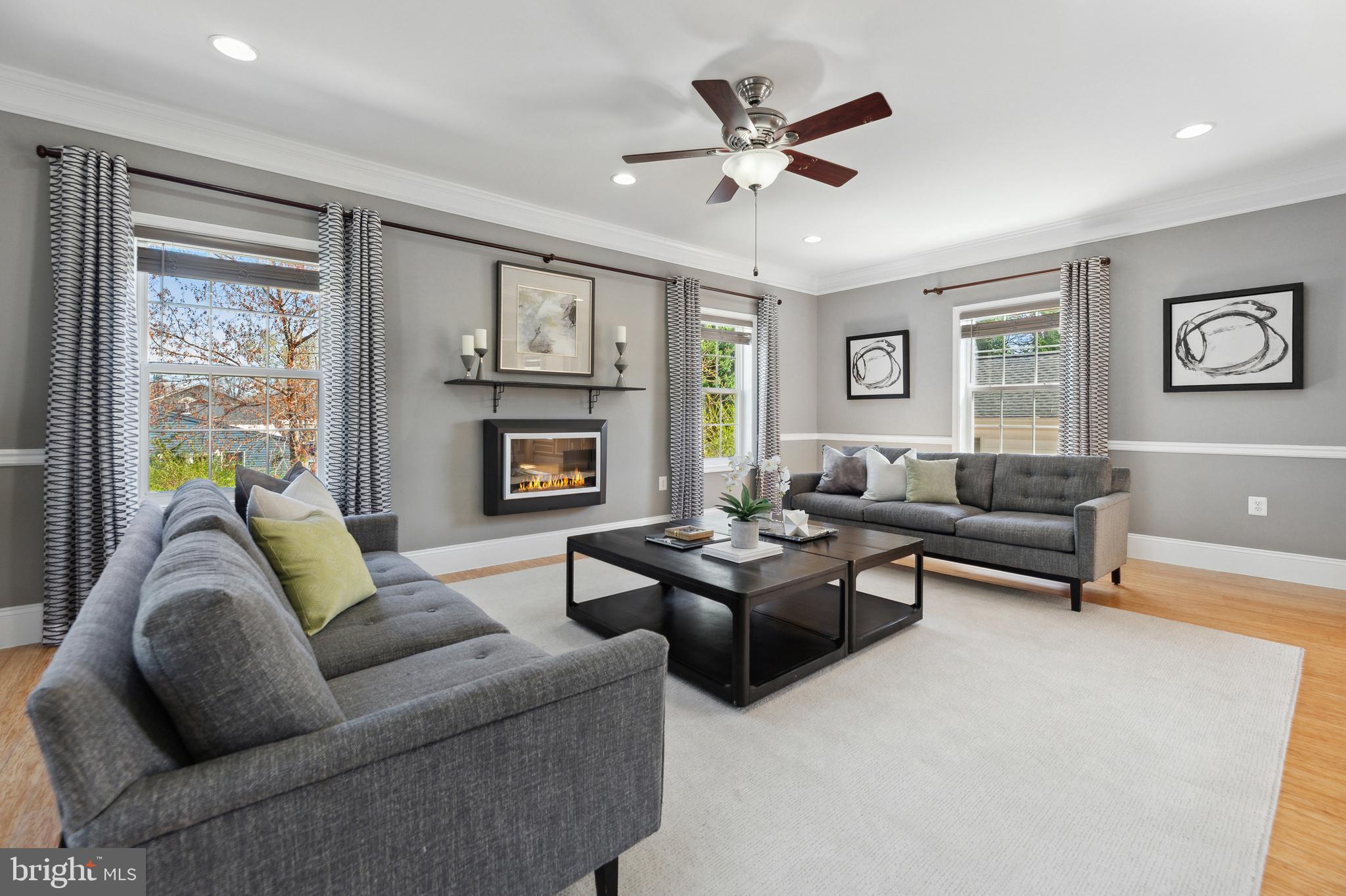 PIMMIT HILLS - Residential