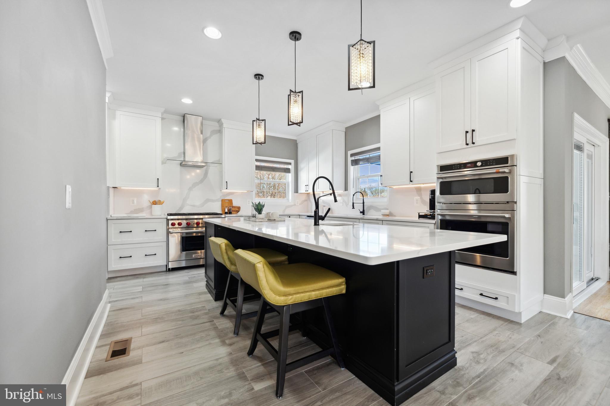 PIMMIT HILLS - Residential