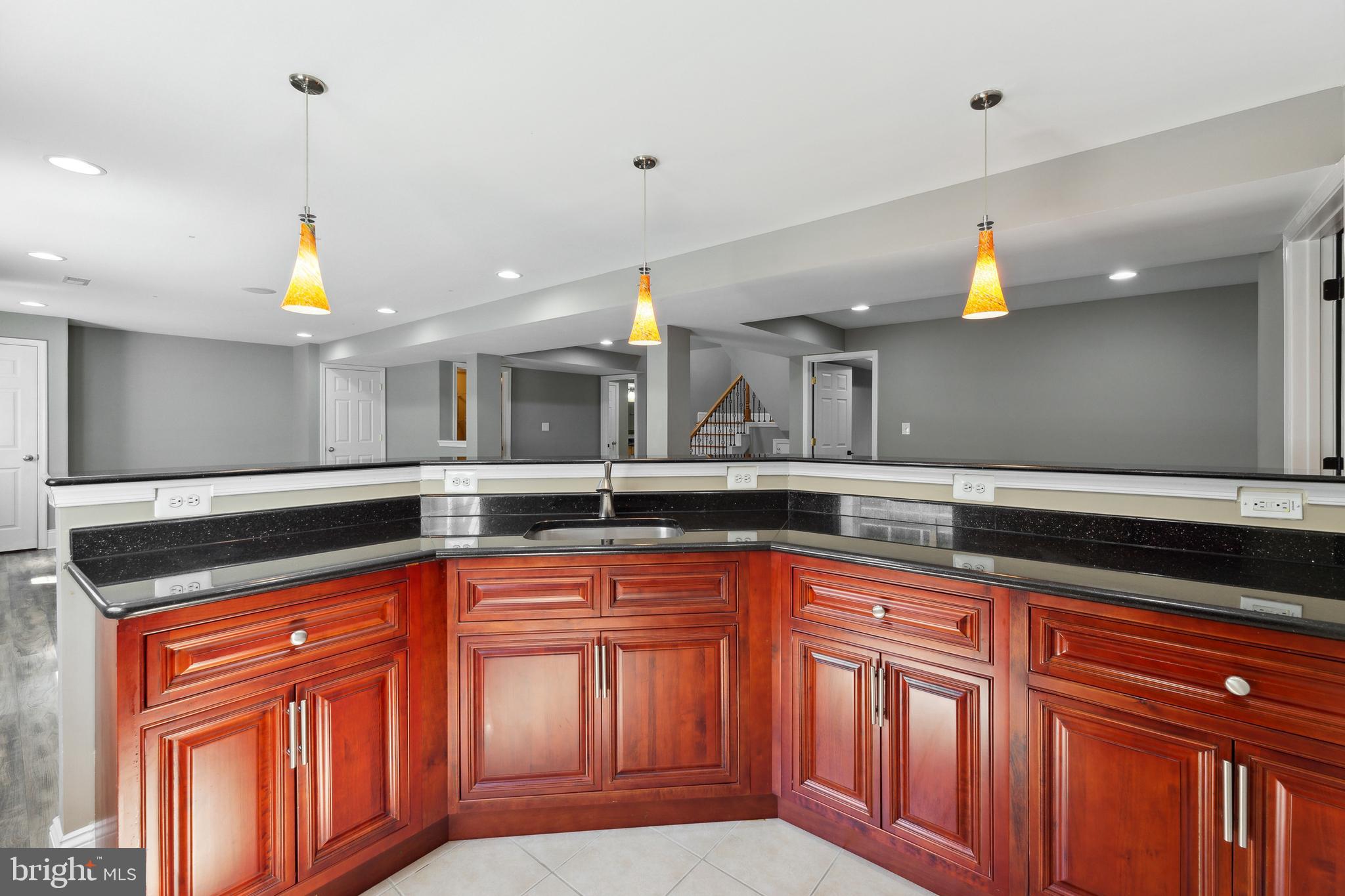 PIMMIT HILLS - Residential