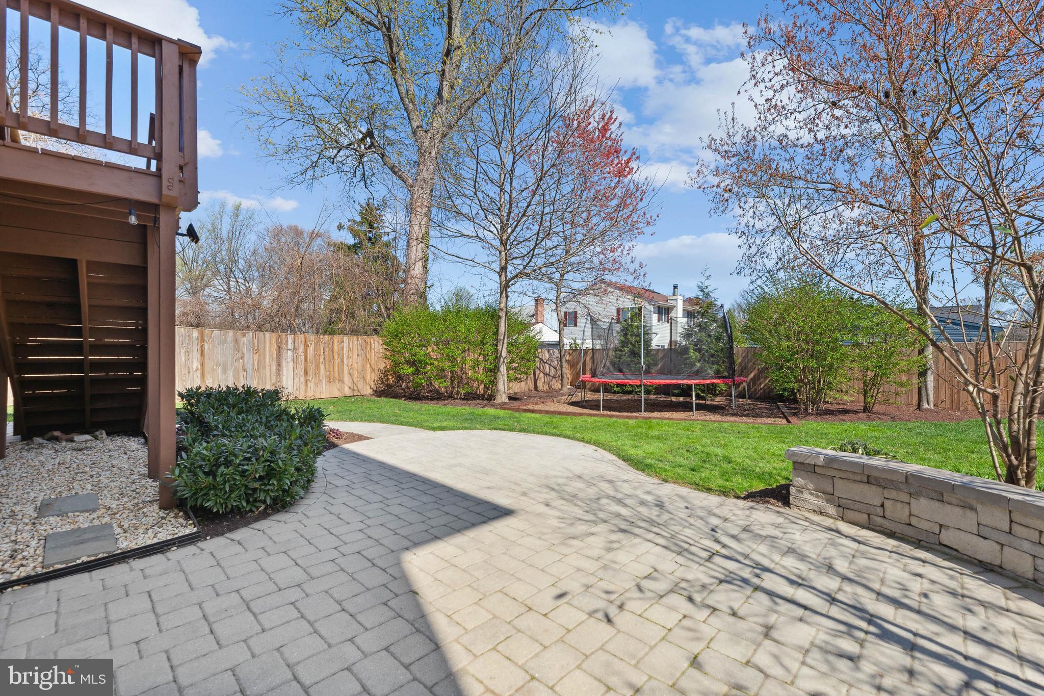 PIMMIT HILLS - Residential