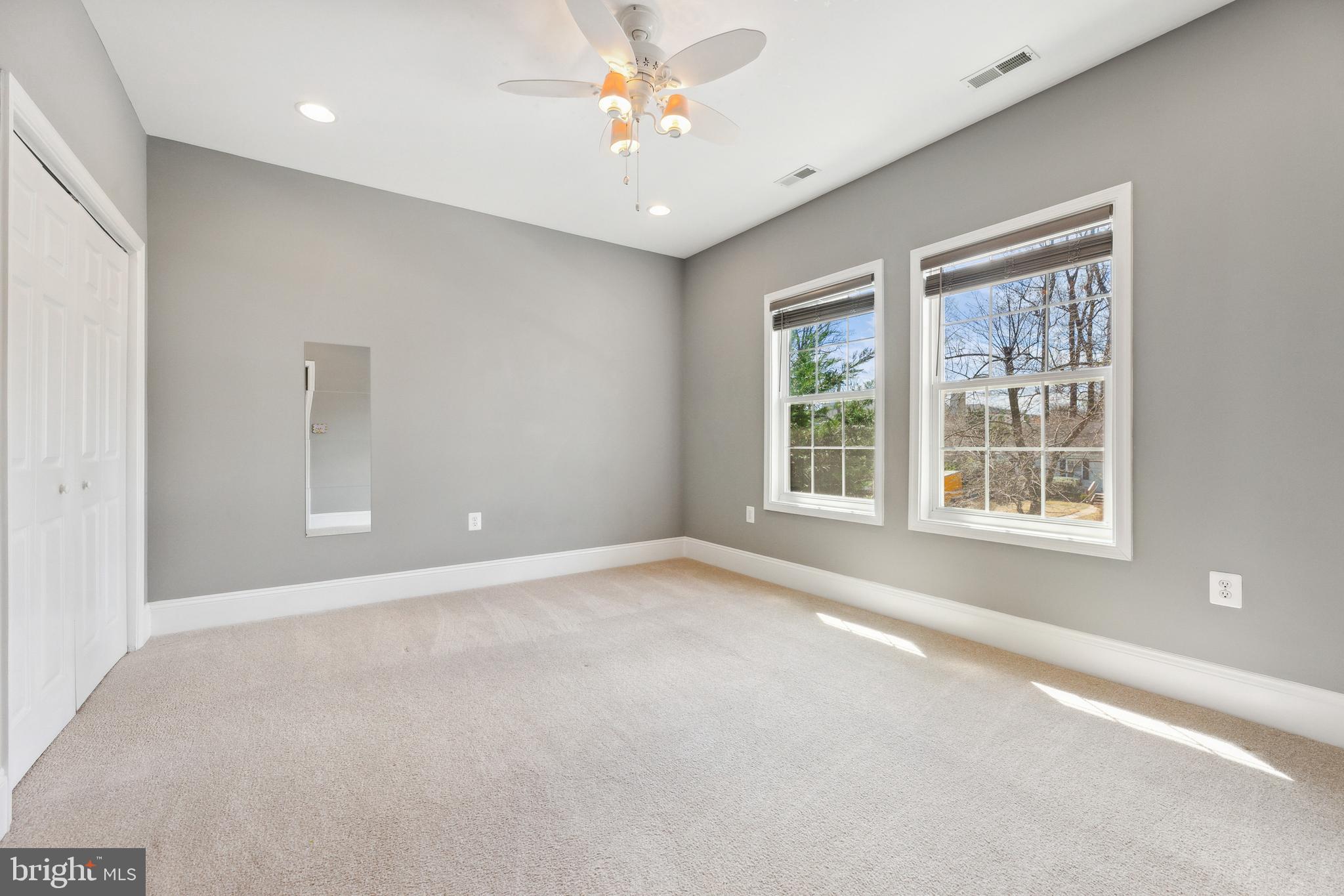 PIMMIT HILLS - Residential