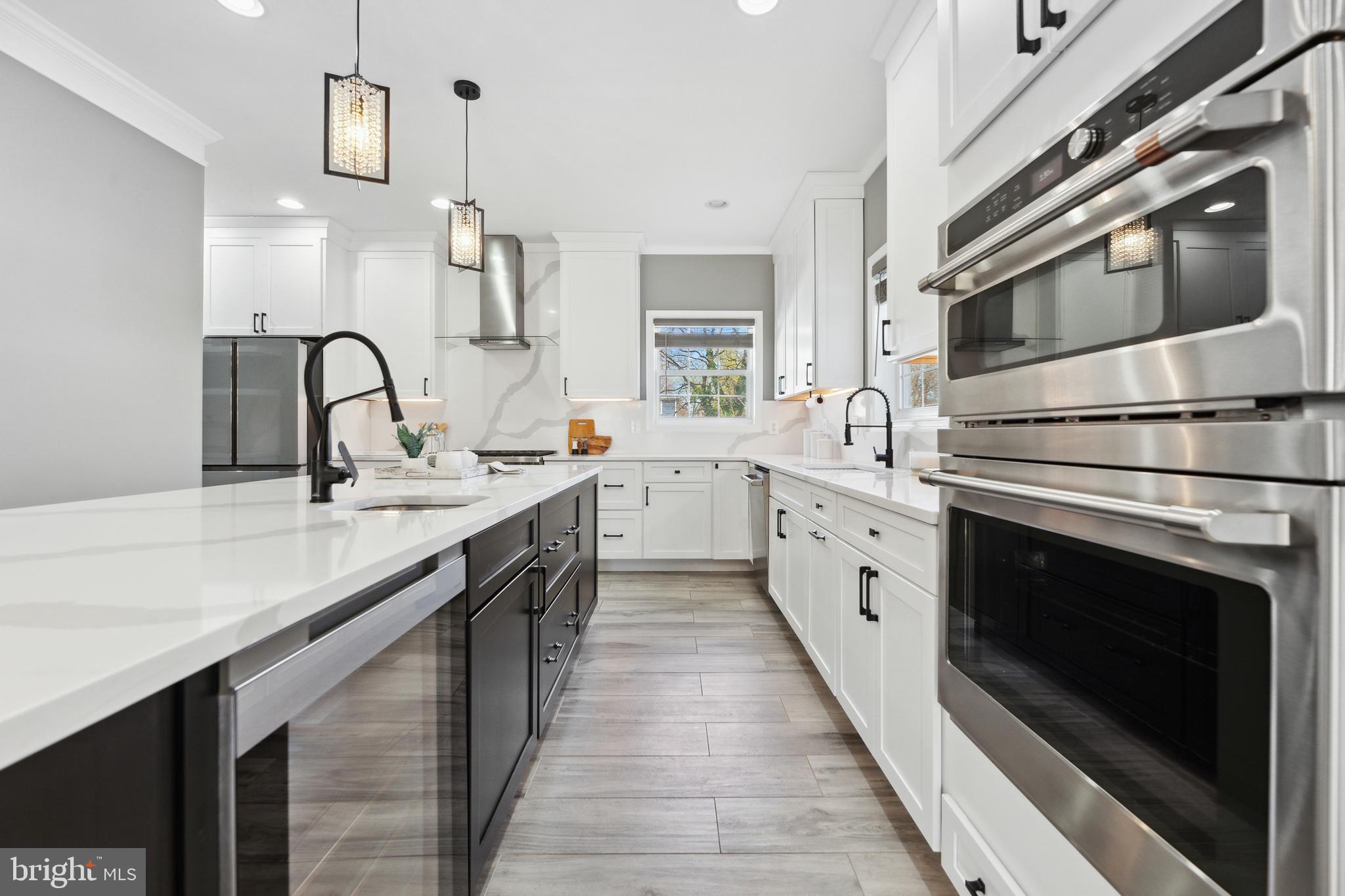 PIMMIT HILLS - Residential