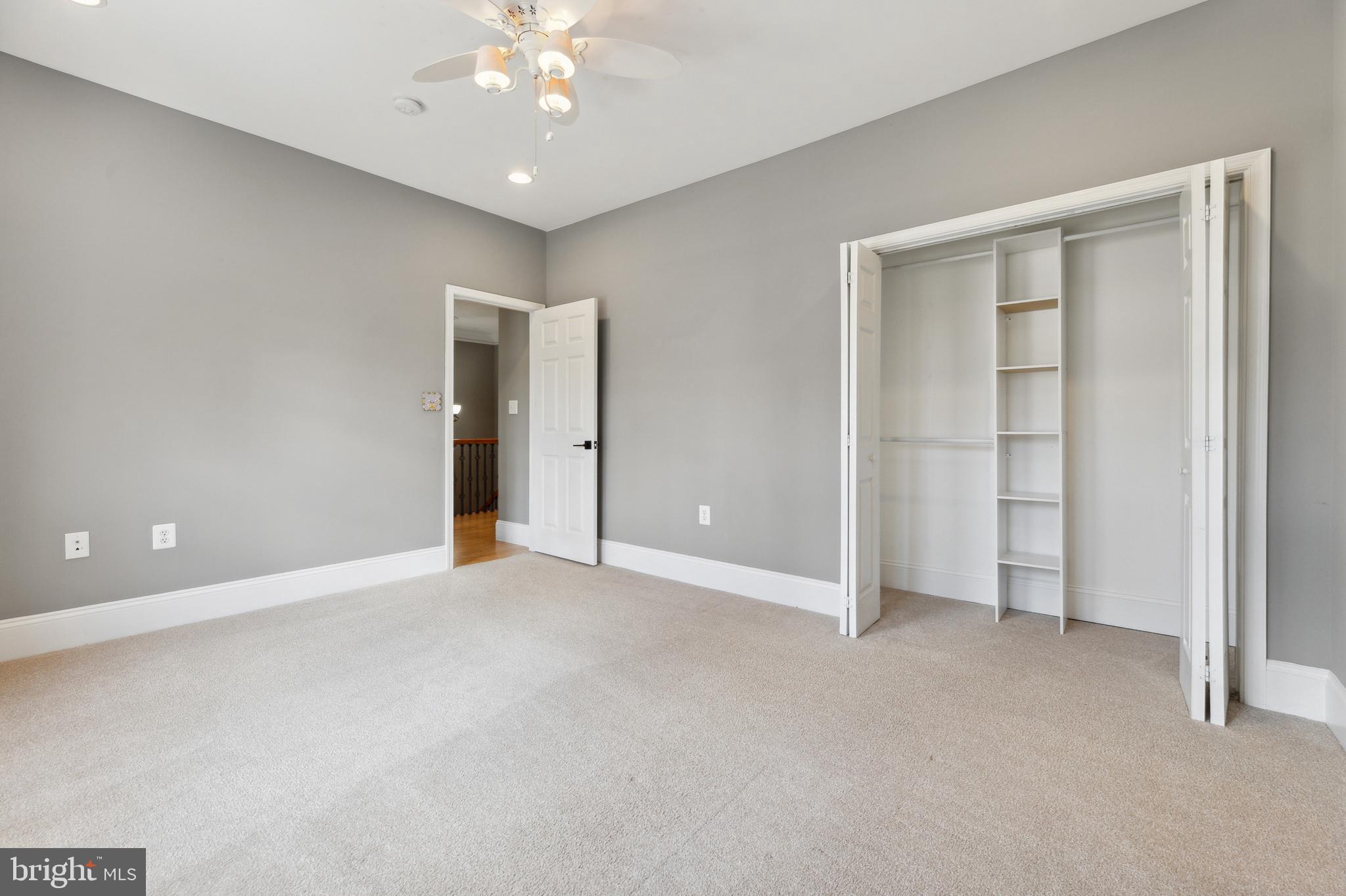 PIMMIT HILLS - Residential