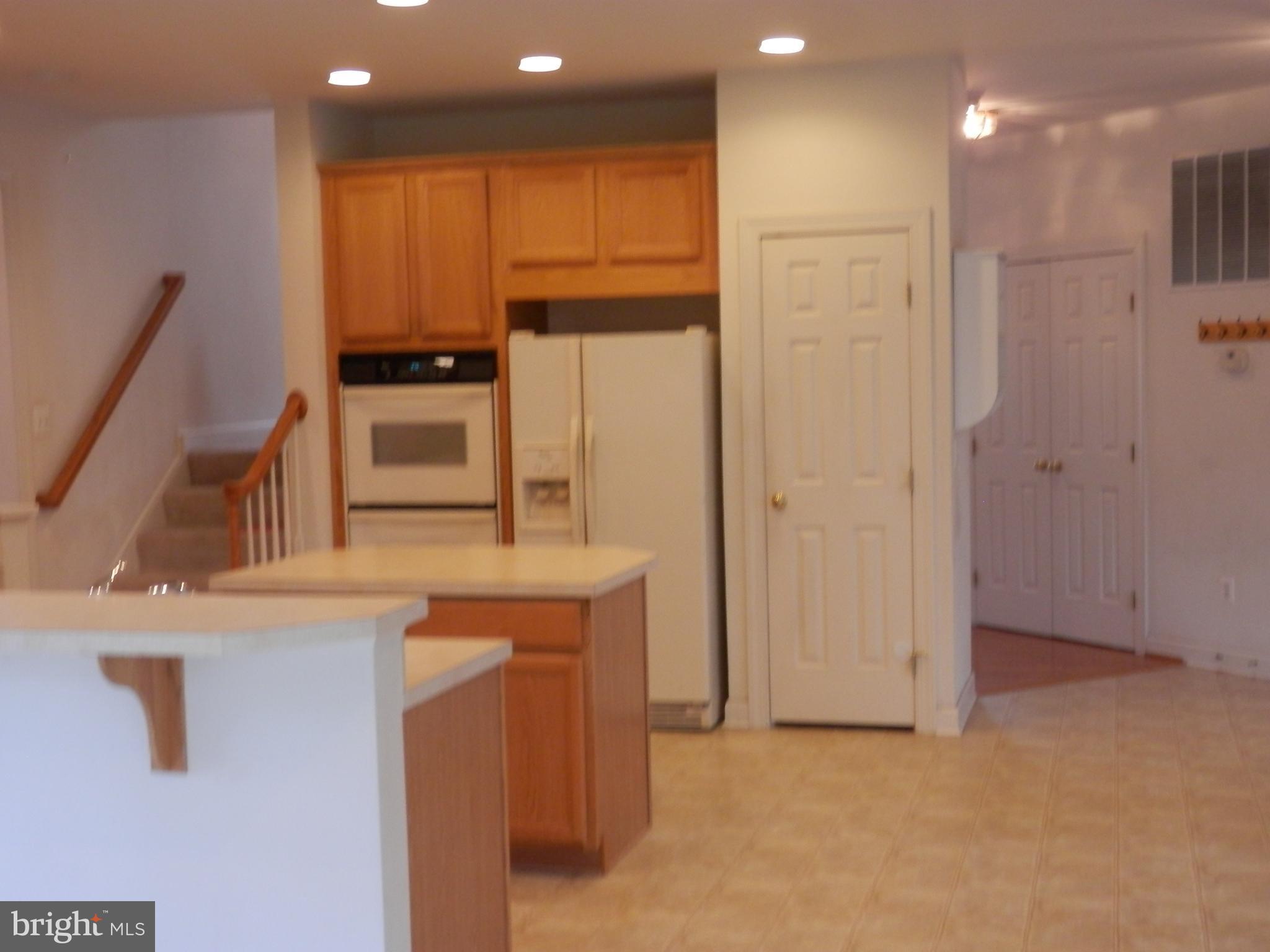 SOMERSET - Residential Lease