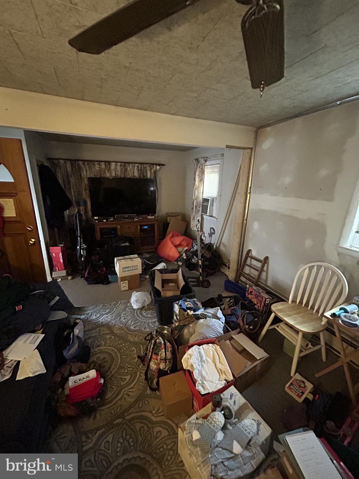 CATONSVILLE MANOR - Residential