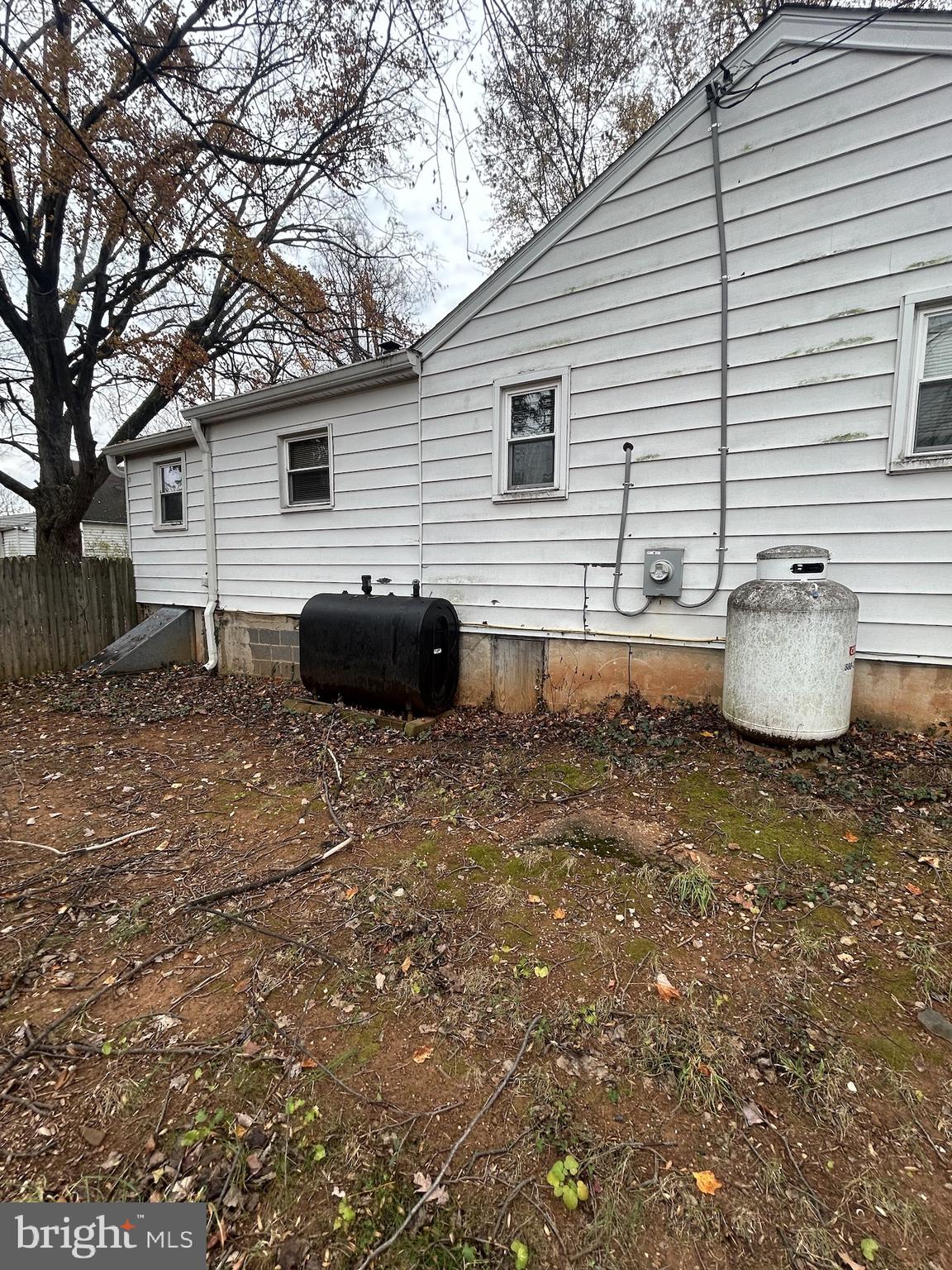 CATONSVILLE MANOR - Residential