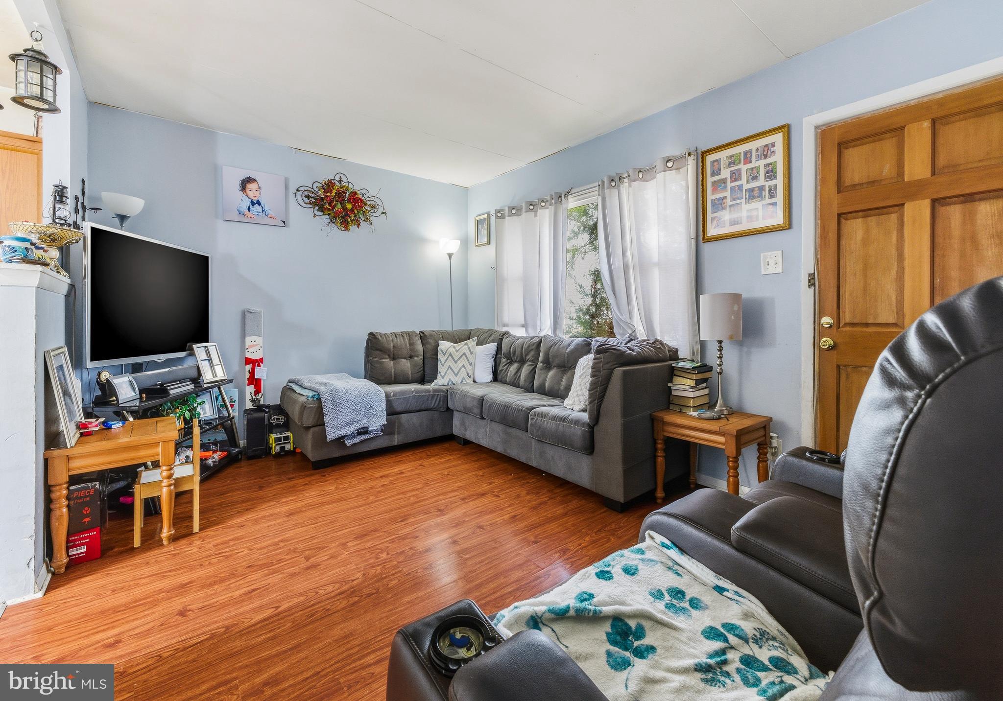 1501 CLEARBROOK AVENUE