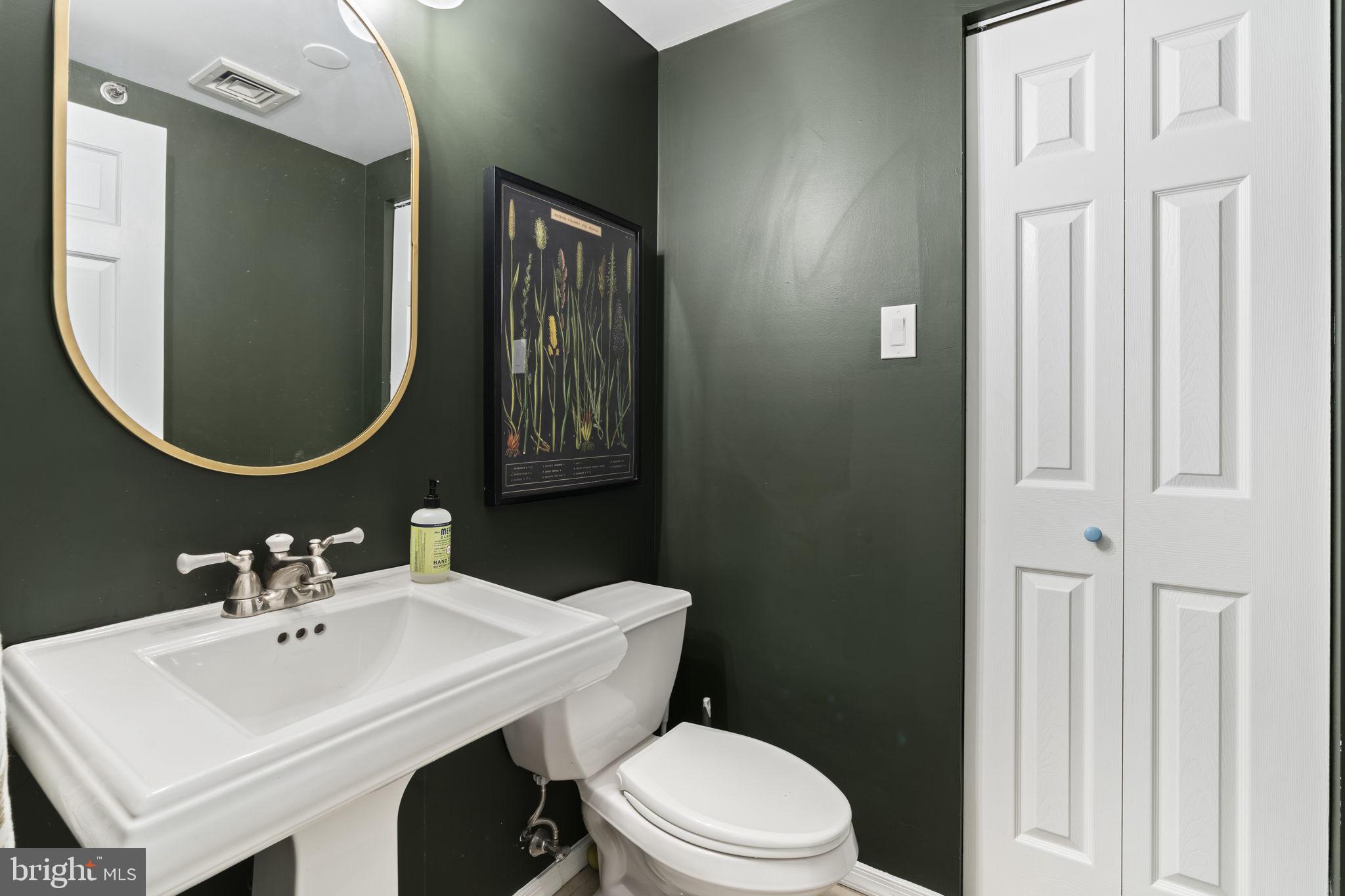 WASHINGTON SQ WEST - Residential