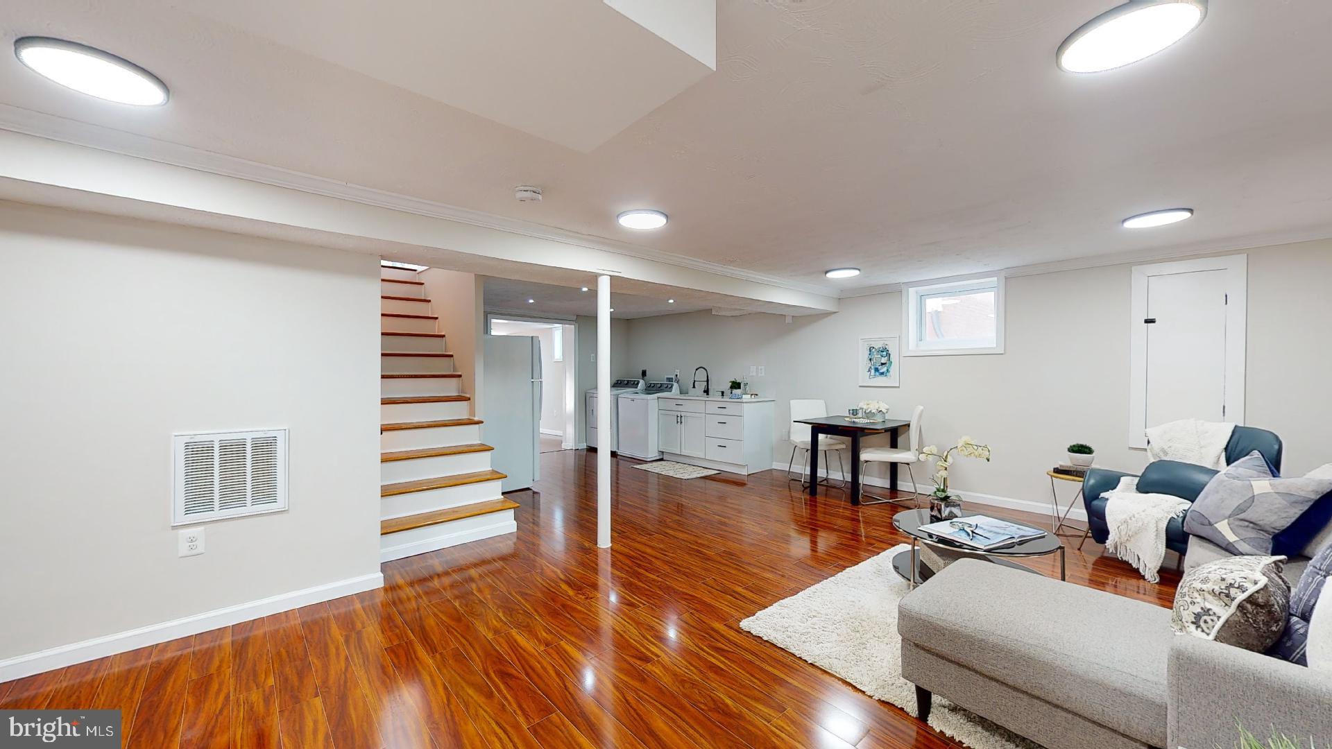 BERWYN HEIGHTS - Residential