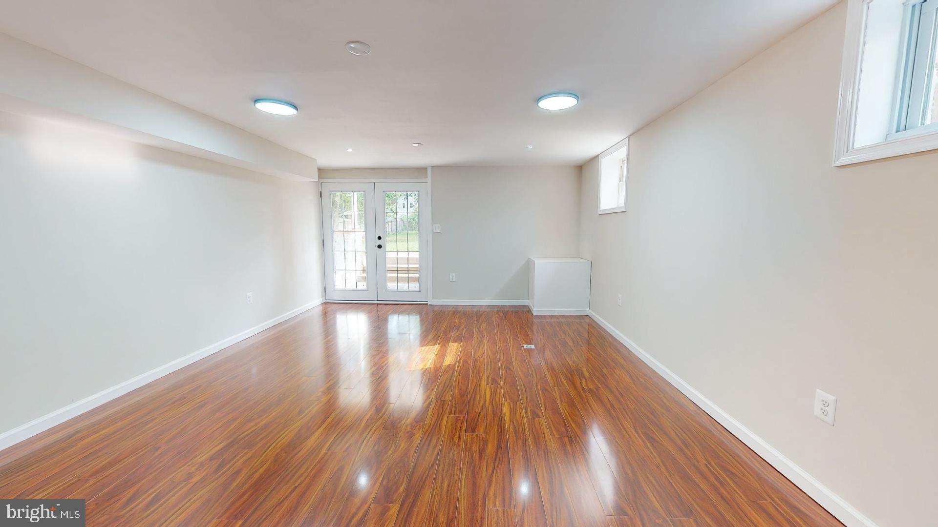 BERWYN HEIGHTS - Residential