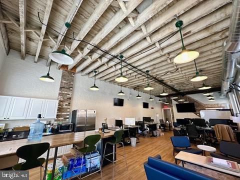 130 N FAYETTE STREET
