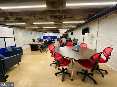 130 N FAYETTE STREET