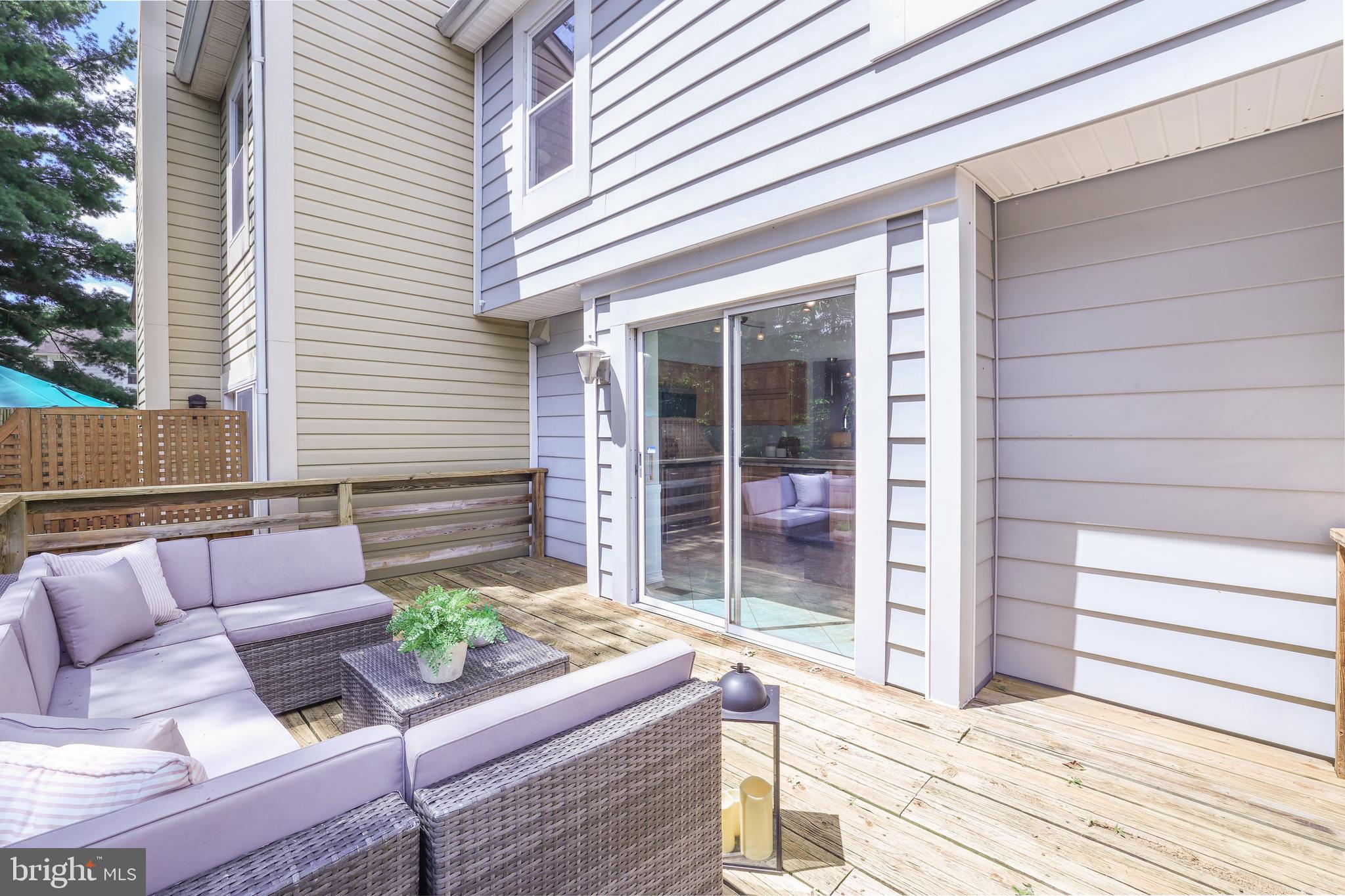 SENECA PARK - Residential