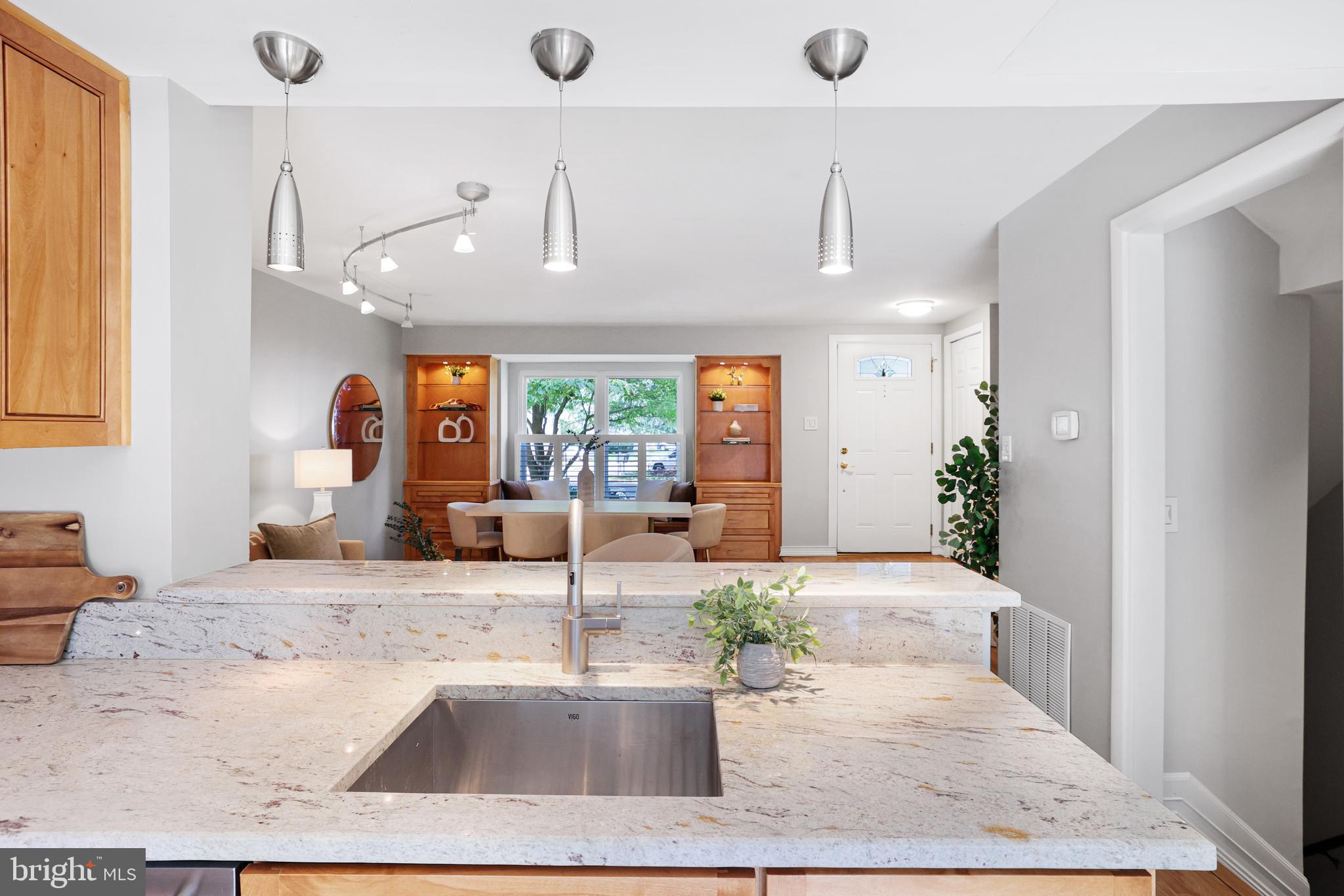 SENECA PARK - Residential