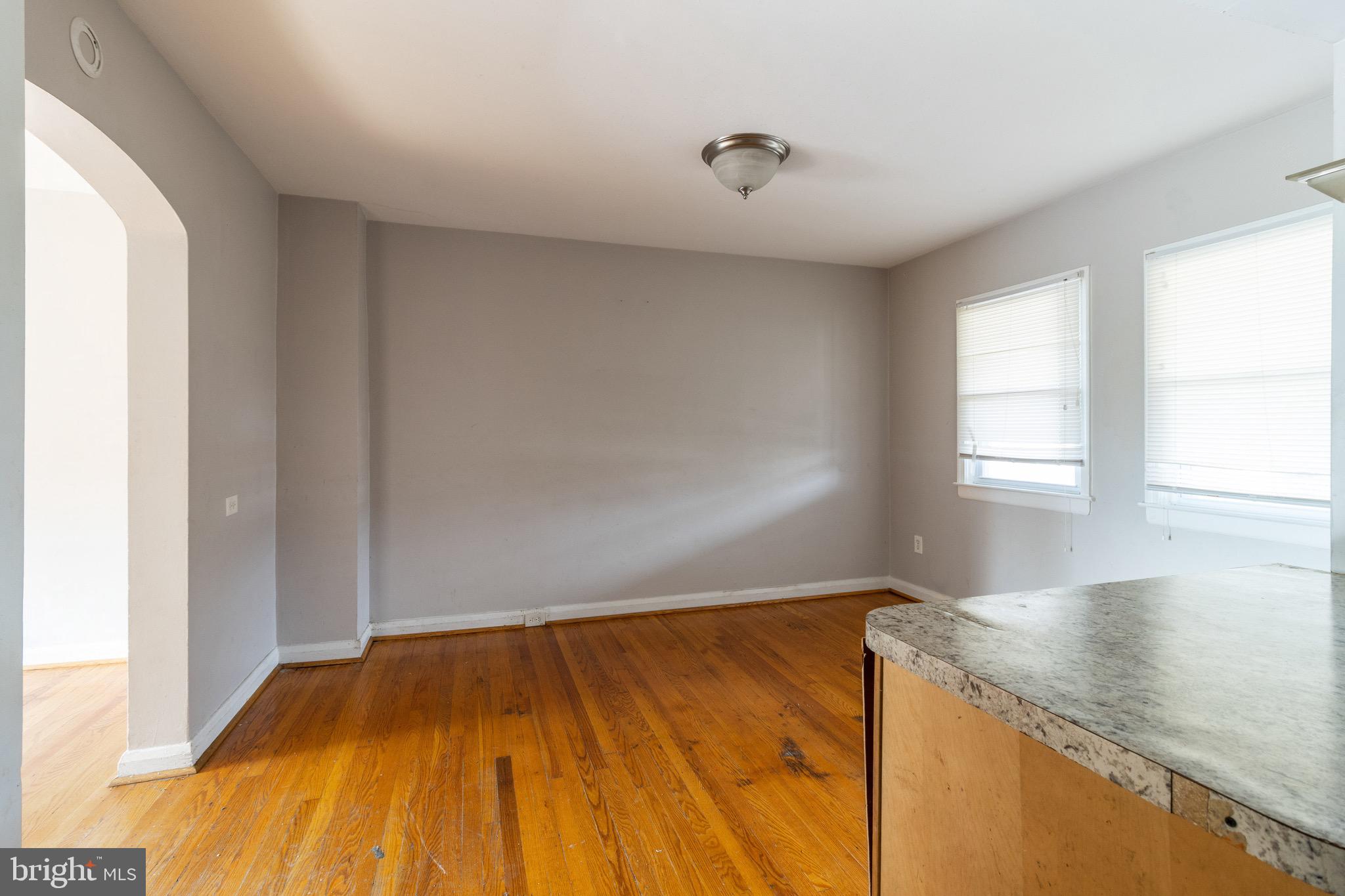 GLEN OAKS - Residential