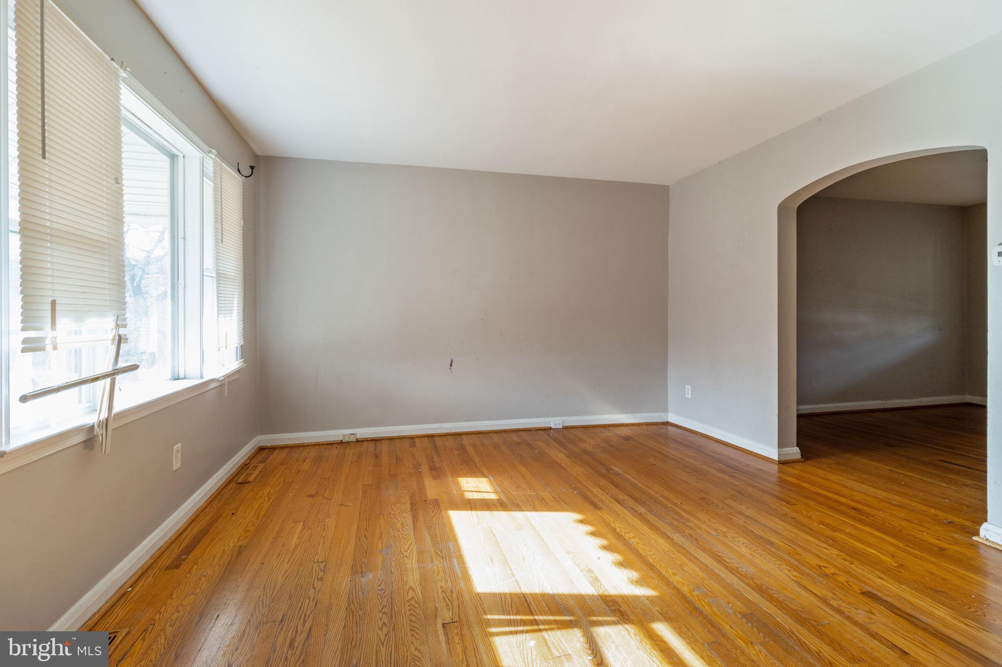 GLEN OAKS - Residential