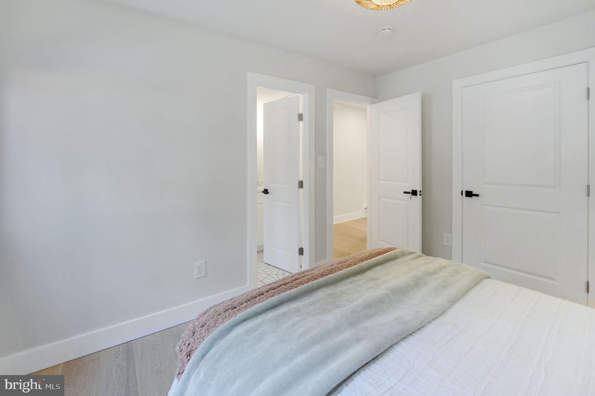 BEDFORDSHIRE - Residential