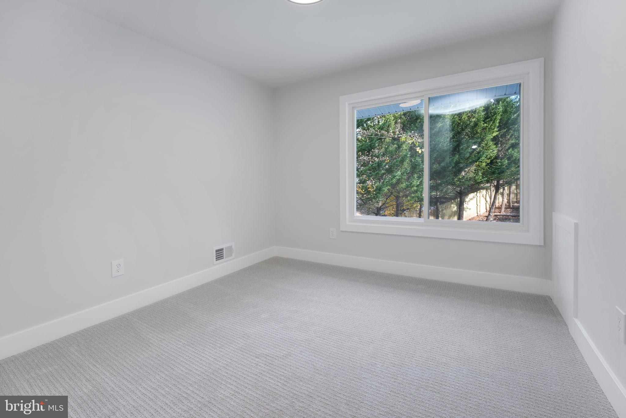 BEDFORDSHIRE - Residential