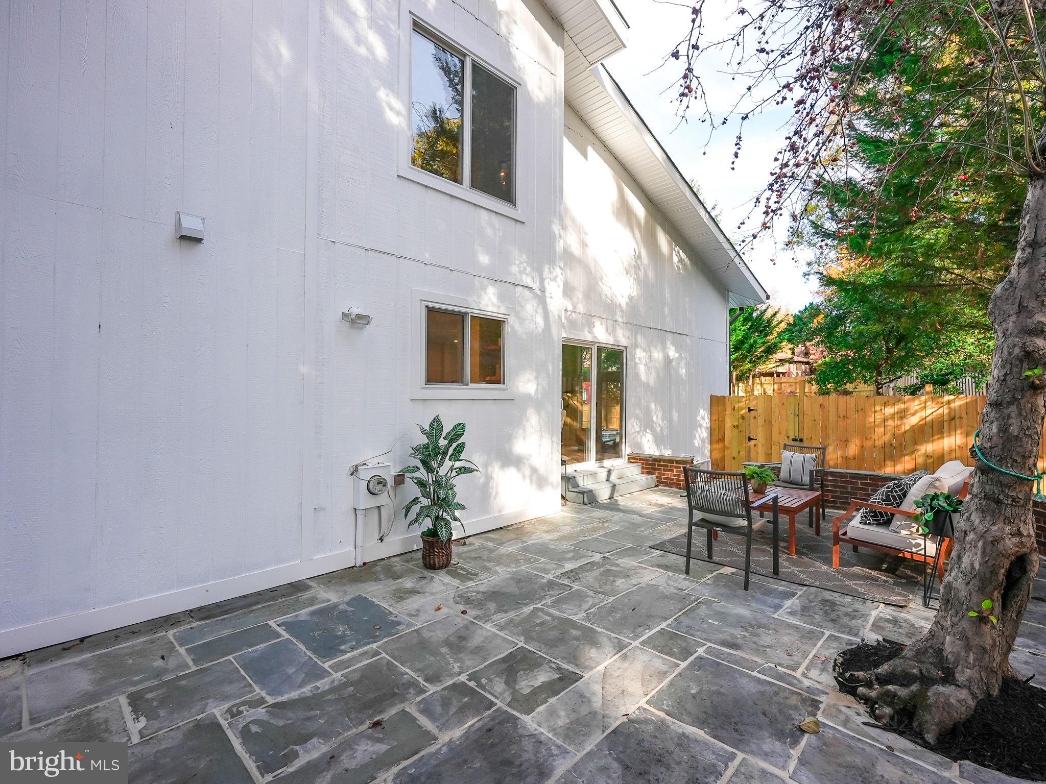 BEDFORDSHIRE - Residential