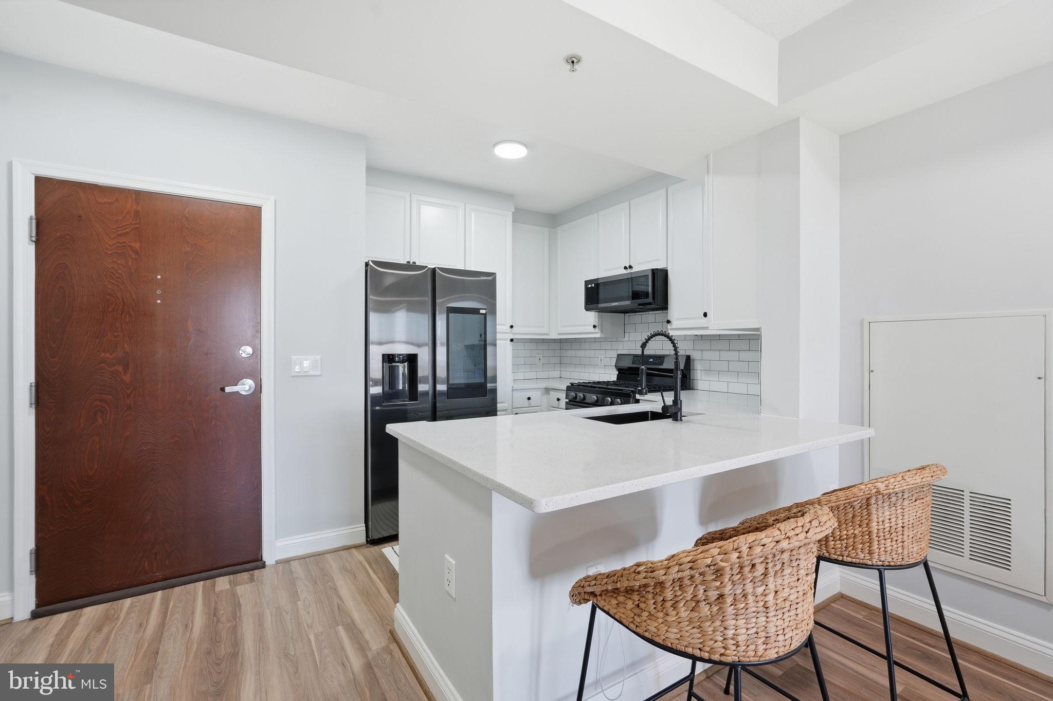 11760 SUNRISE VALLEY DR. 716