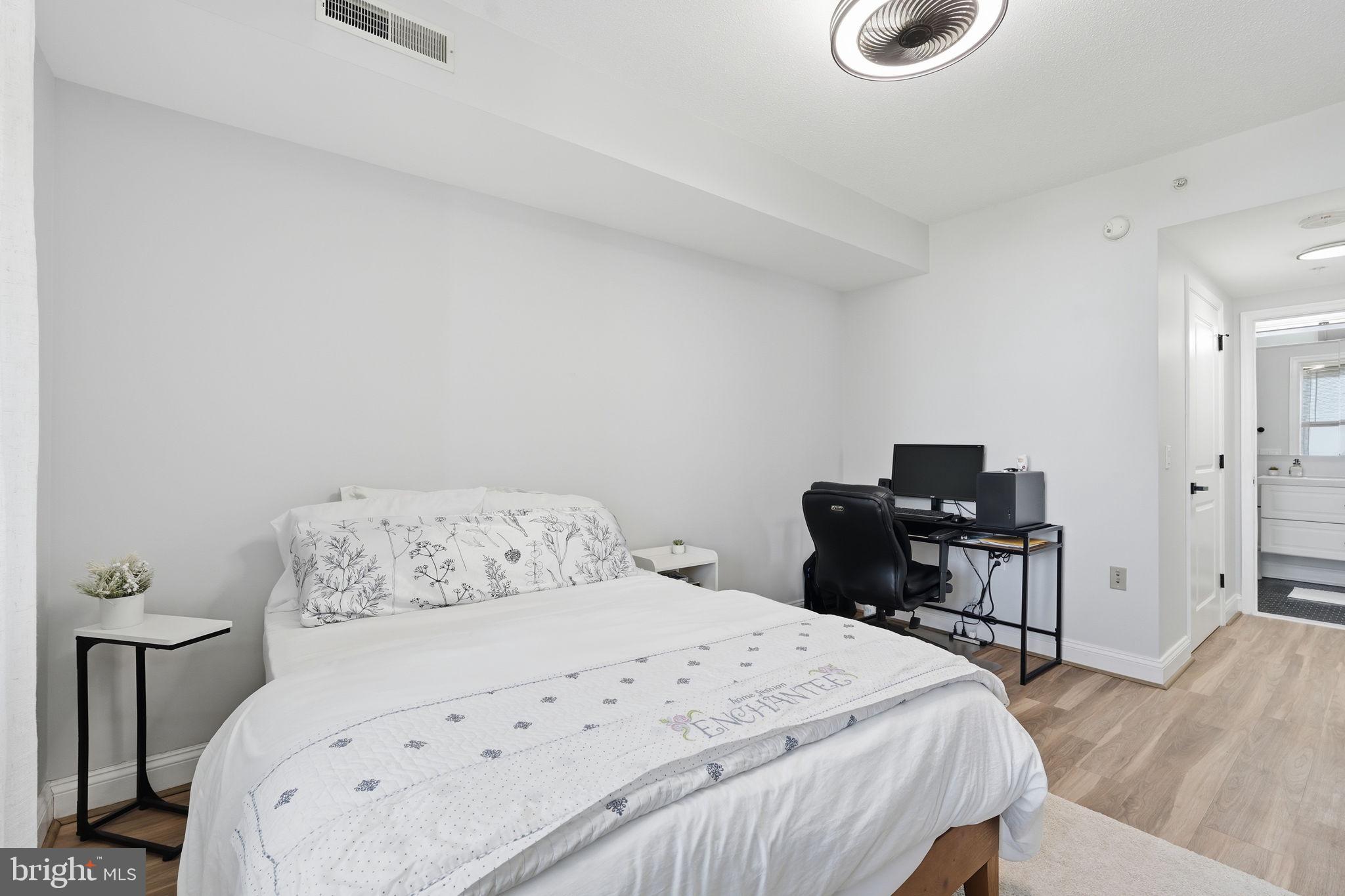 MERCER - Residential