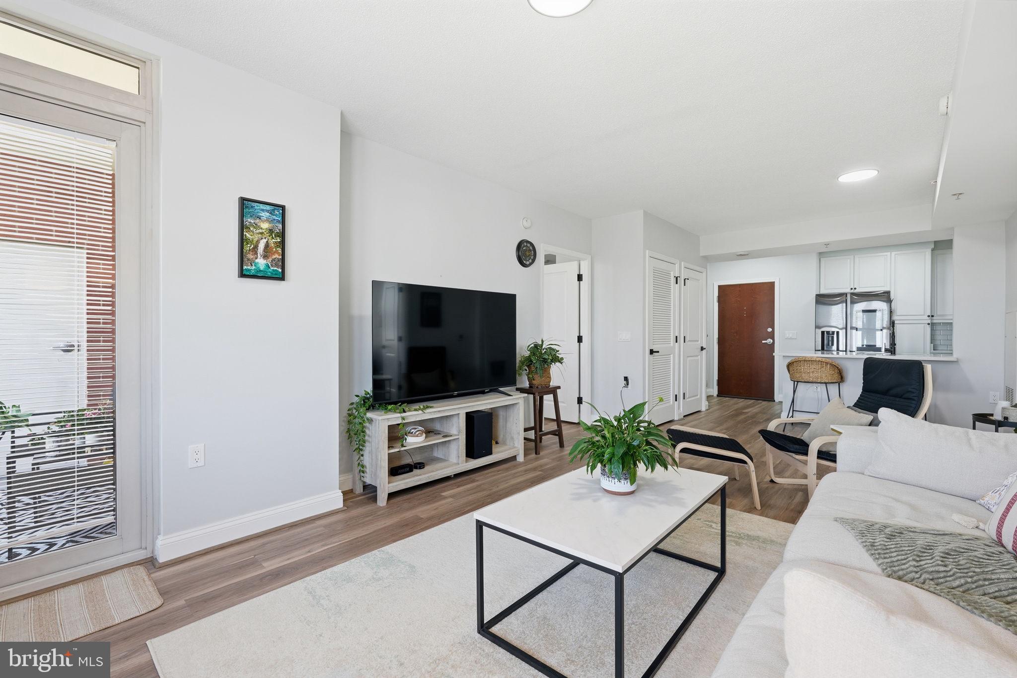 MERCER - Residential