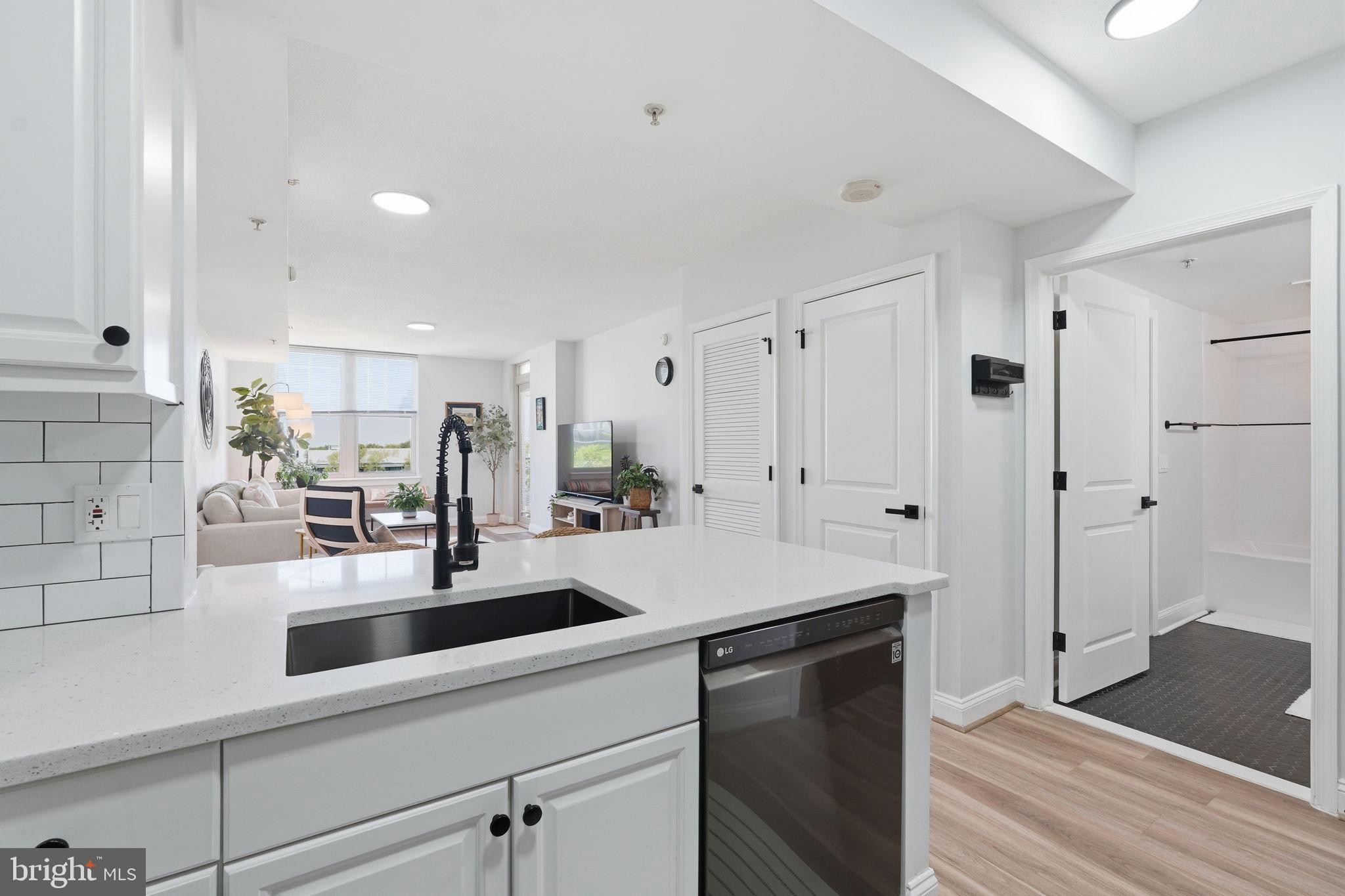 MERCER - Residential