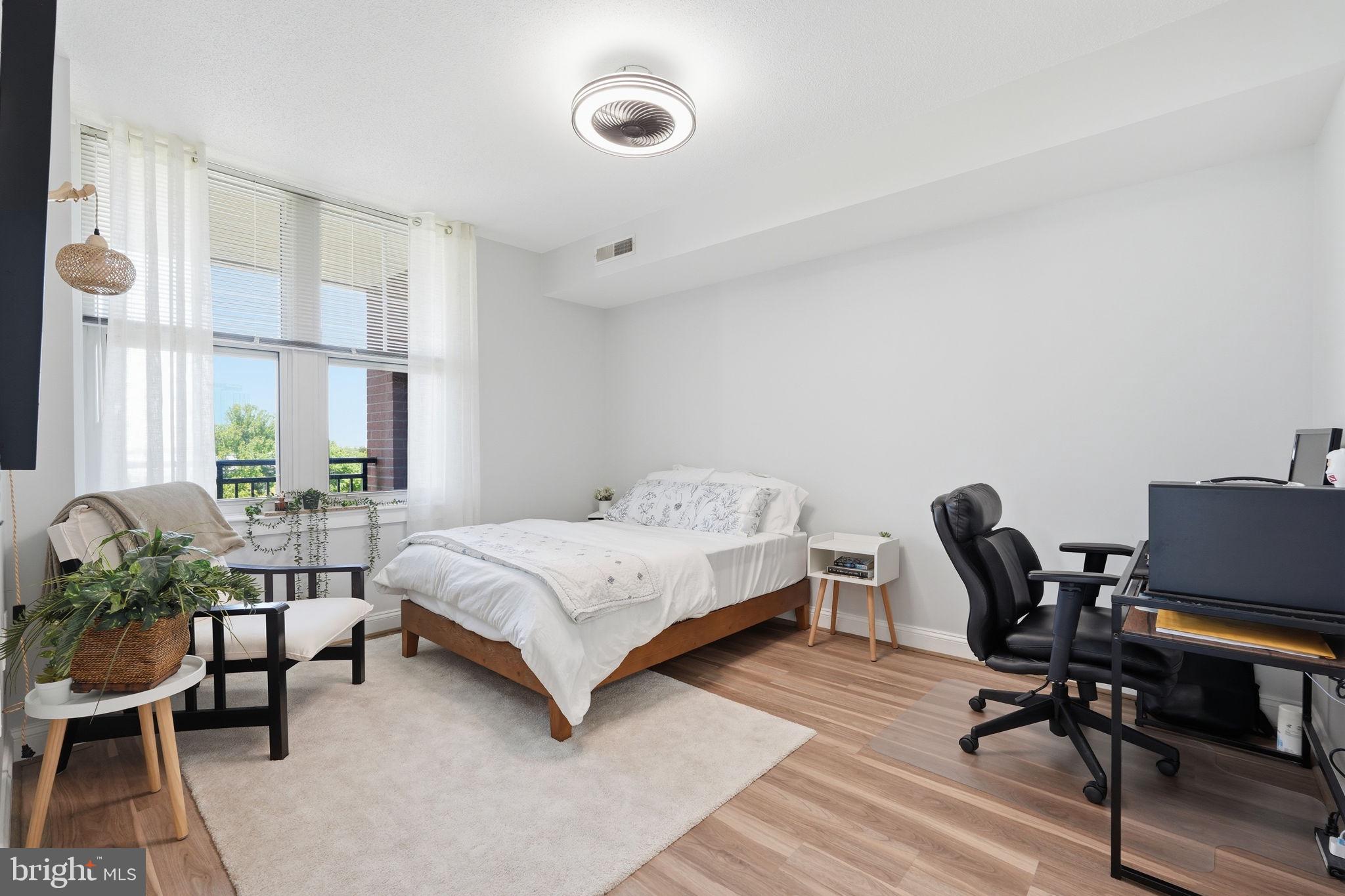 MERCER - Residential