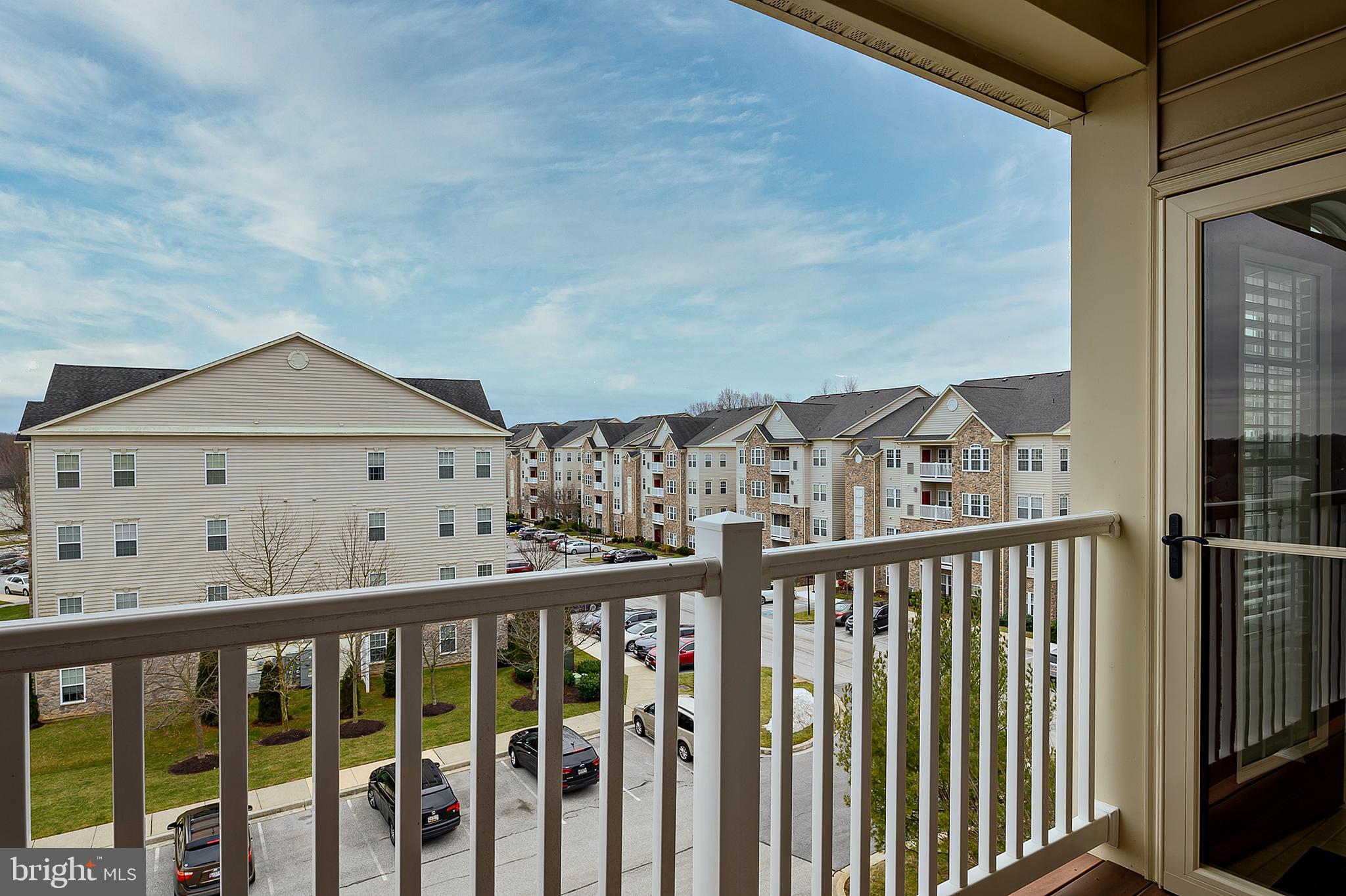 WAVERLY WOODS - Residential