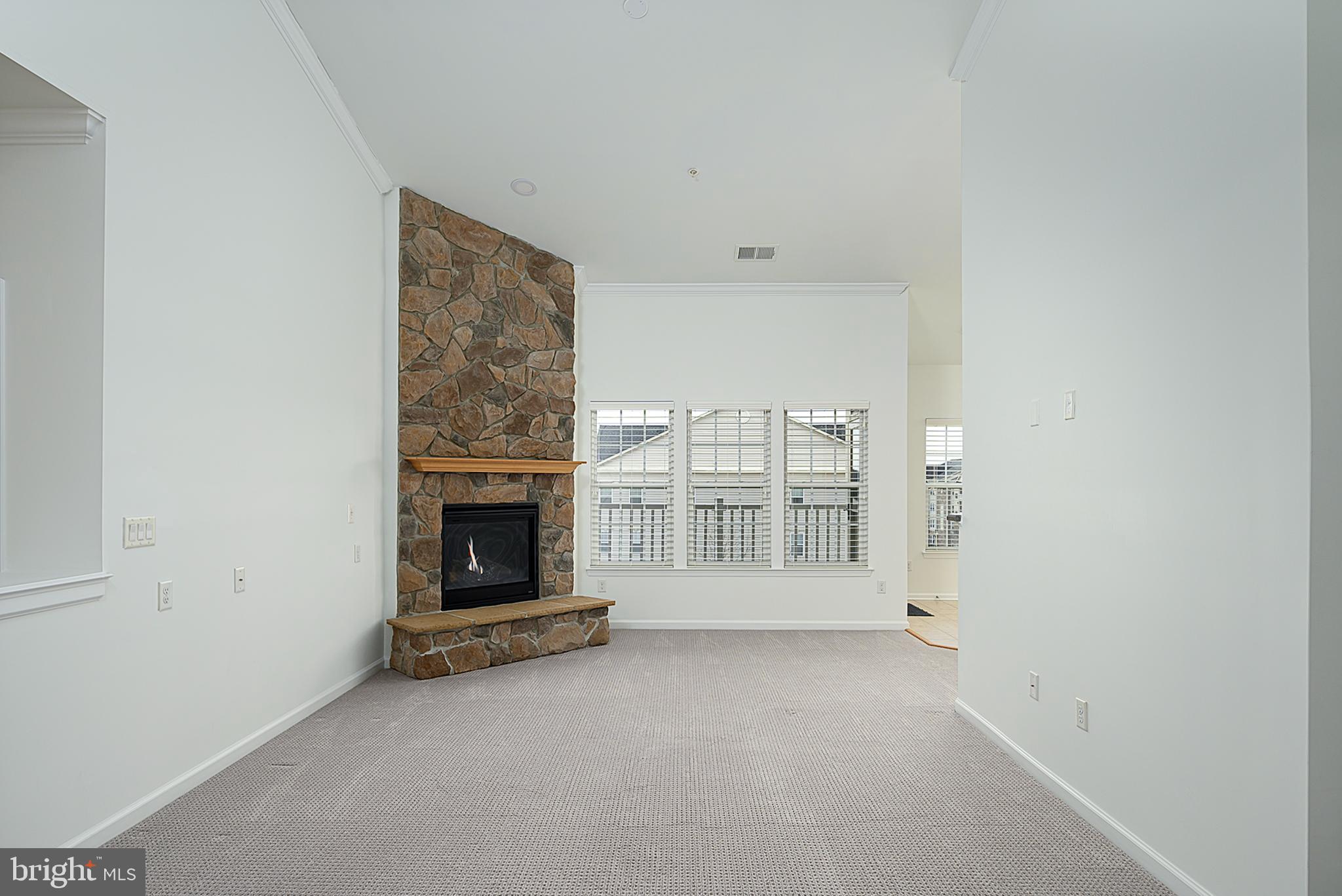 WAVERLY WOODS - Residential