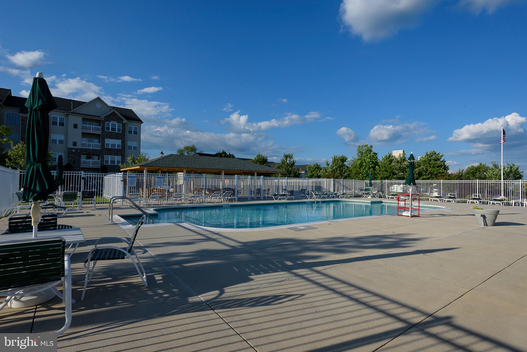 WAVERLY WOODS - Residential